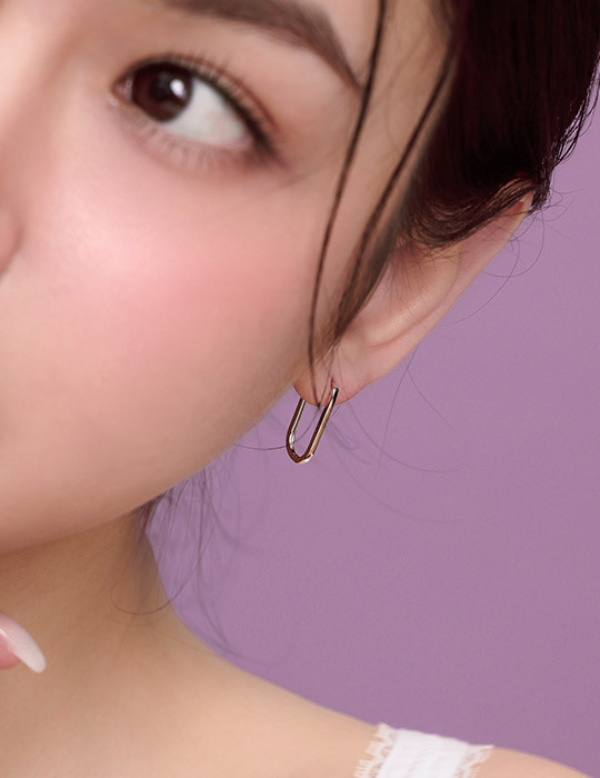 【925純銀】橢圓線條。銀針耳環(銀)