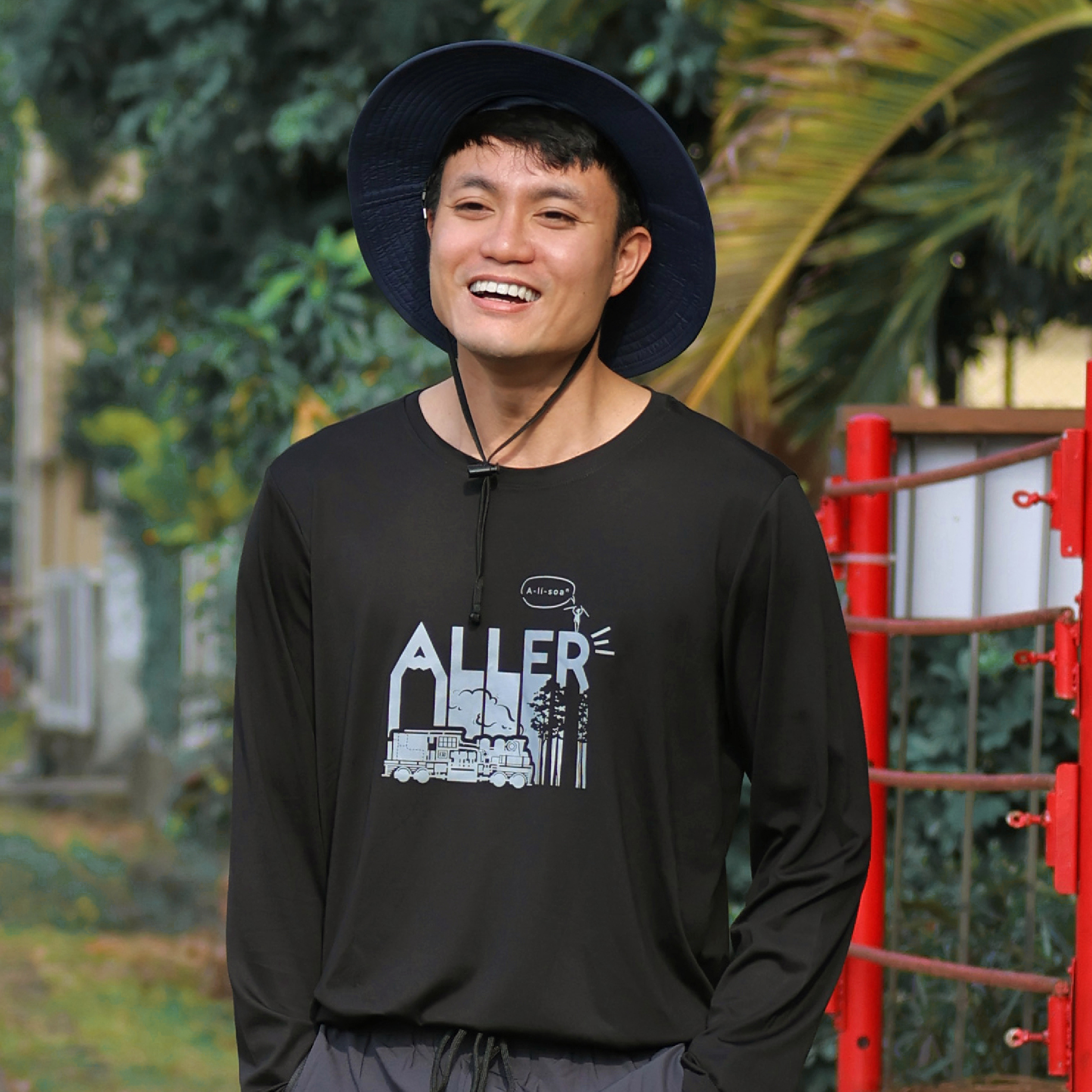 ALLER x 台灣阿里山─小火車 莫代爾長袖 T-shirt 中性款 11AL2001L-BK