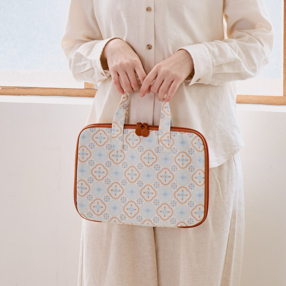 11" iPad Sleeve(Portable)/Artists Collaboration Collection/inBlooom x Soupy Tang/Pets Party