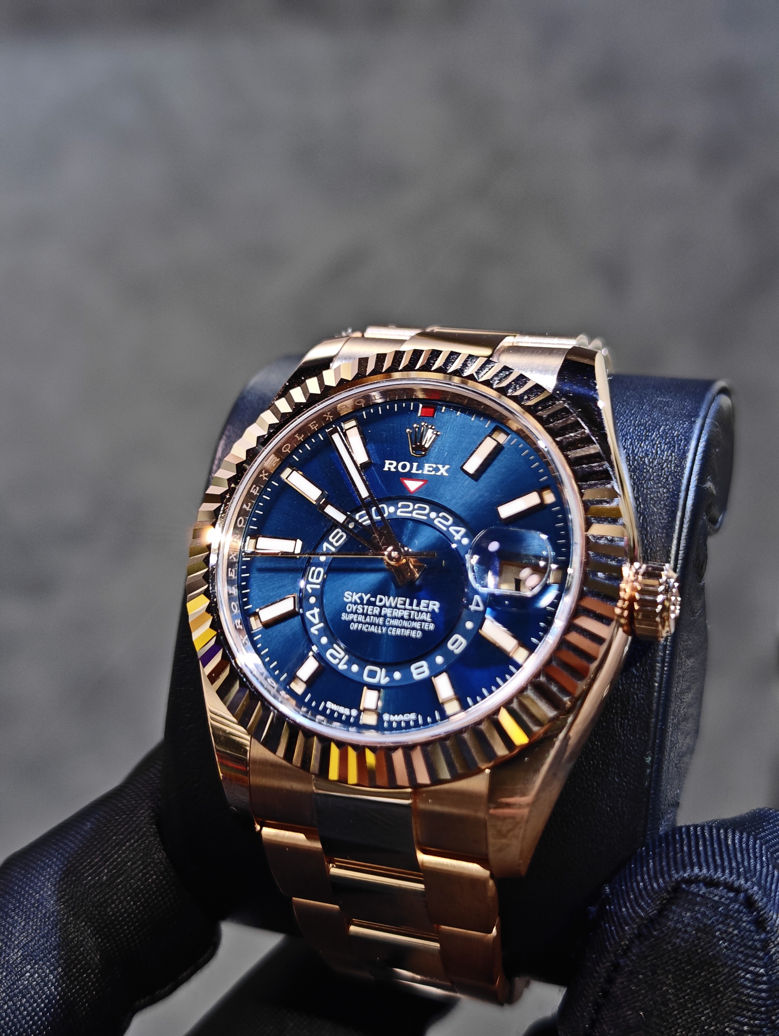 BRAND NEW ROLEX 336935 SKY-DWELLER CHAMP DIAL YELLOW GOLD OYSTERSTEEL JUBILEE 42 MM