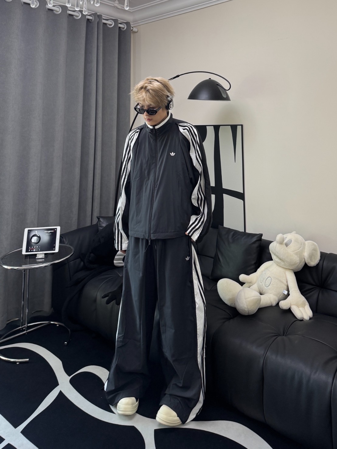 ADIDAS ADILENIUM SEASON 3 拉鍊運動風衣長褲 宋雨琦同款 黑色 灰色