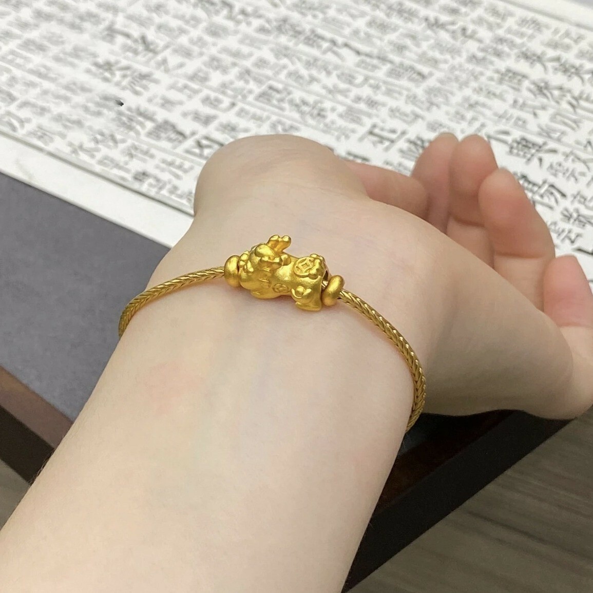 【金輝】招財咬錢貔貅蛇骨轉運手鍊