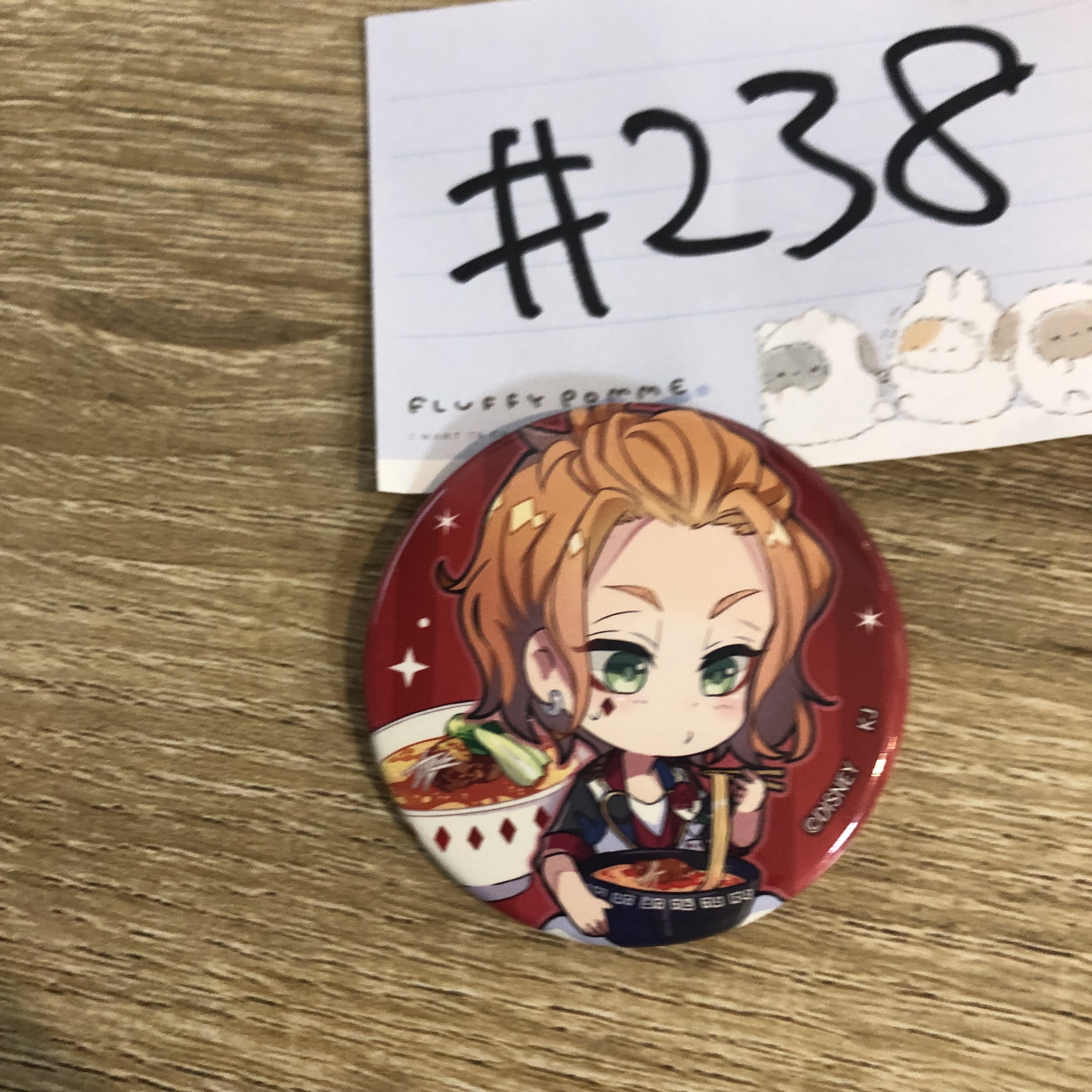 TWST CATER 襟章#238