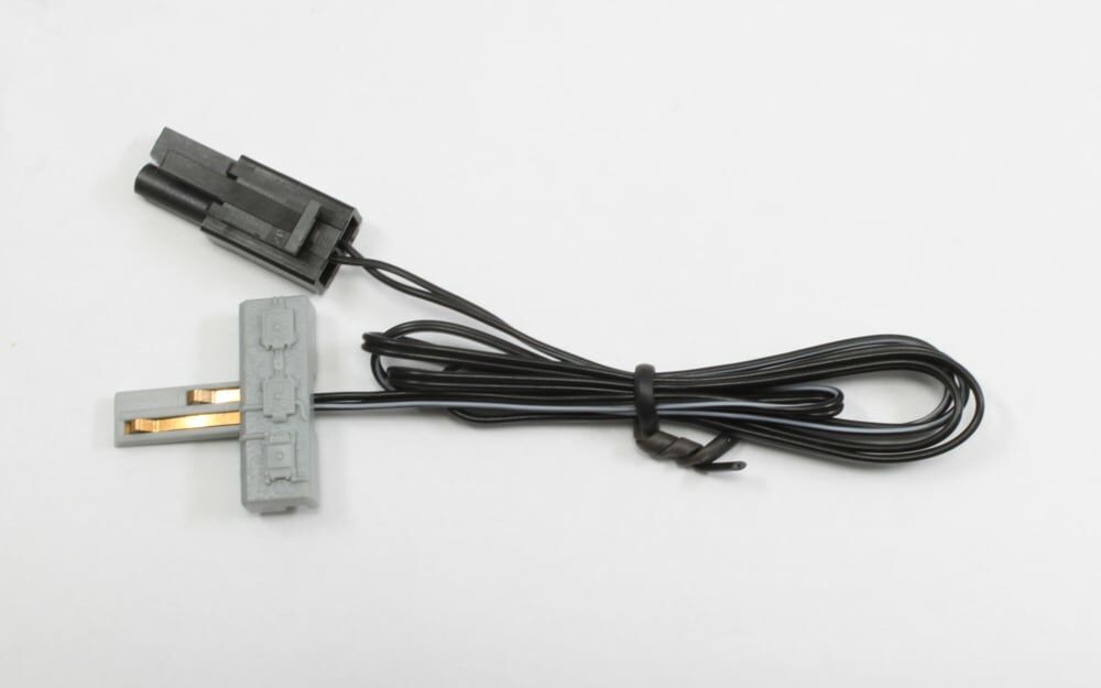 Rokuhan A008 Z規 窄饋線電纜（70公分）