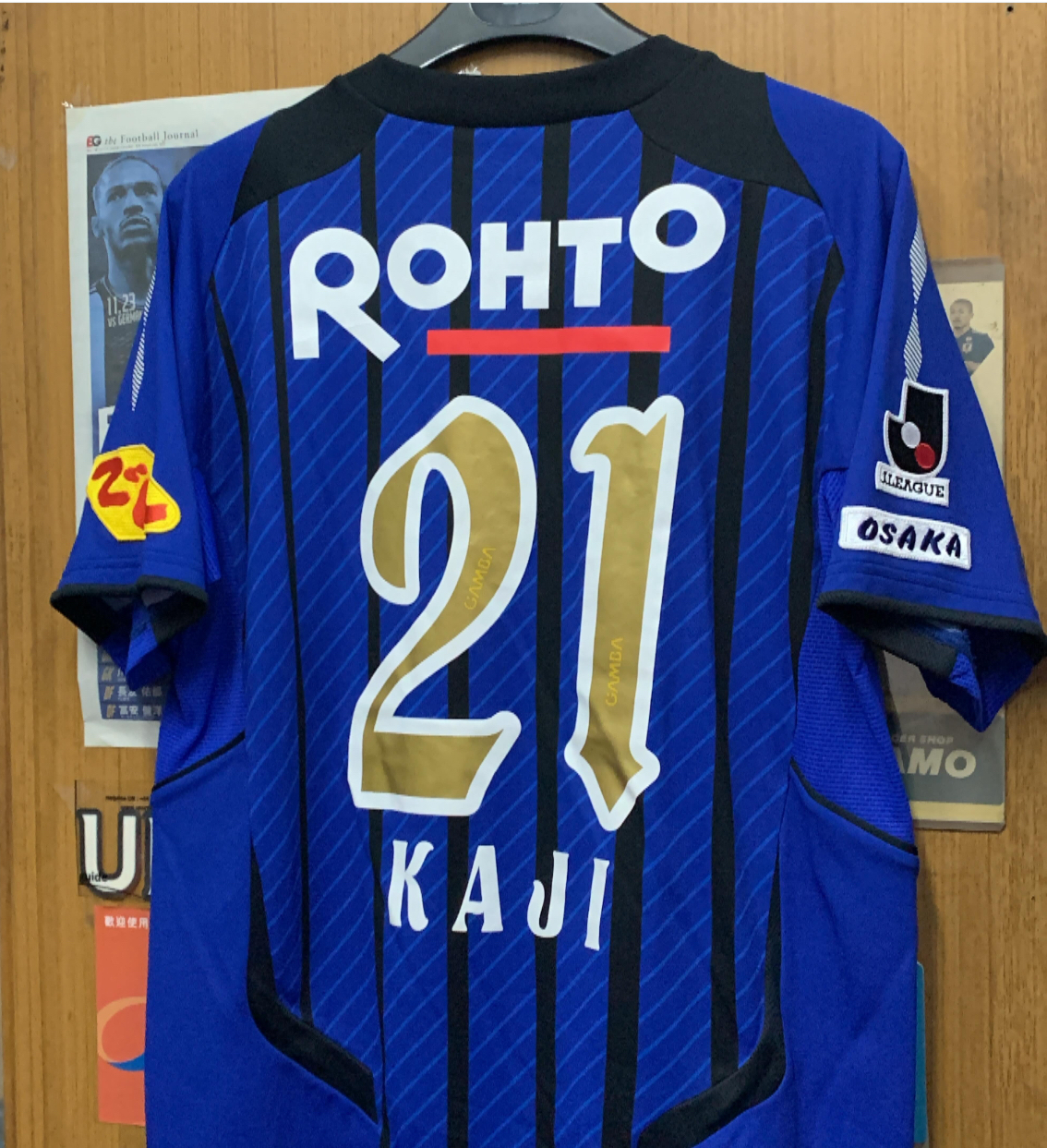 2010 Gamba Osaka Home Shirt with 21 KAJI [Used, M-L 80% New]