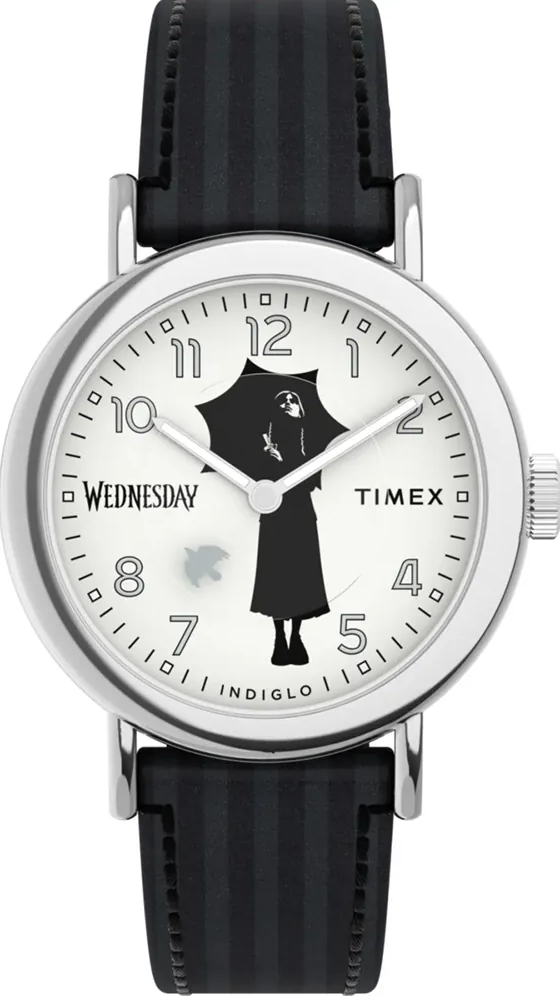 萬年鐘錶 - Timex x Wednesday 天美時  Weekender 阿達一族熱門影集聯名皮革錶帶手錶   INDIGLO® 背光  TW2Y19400  錶徑37MM