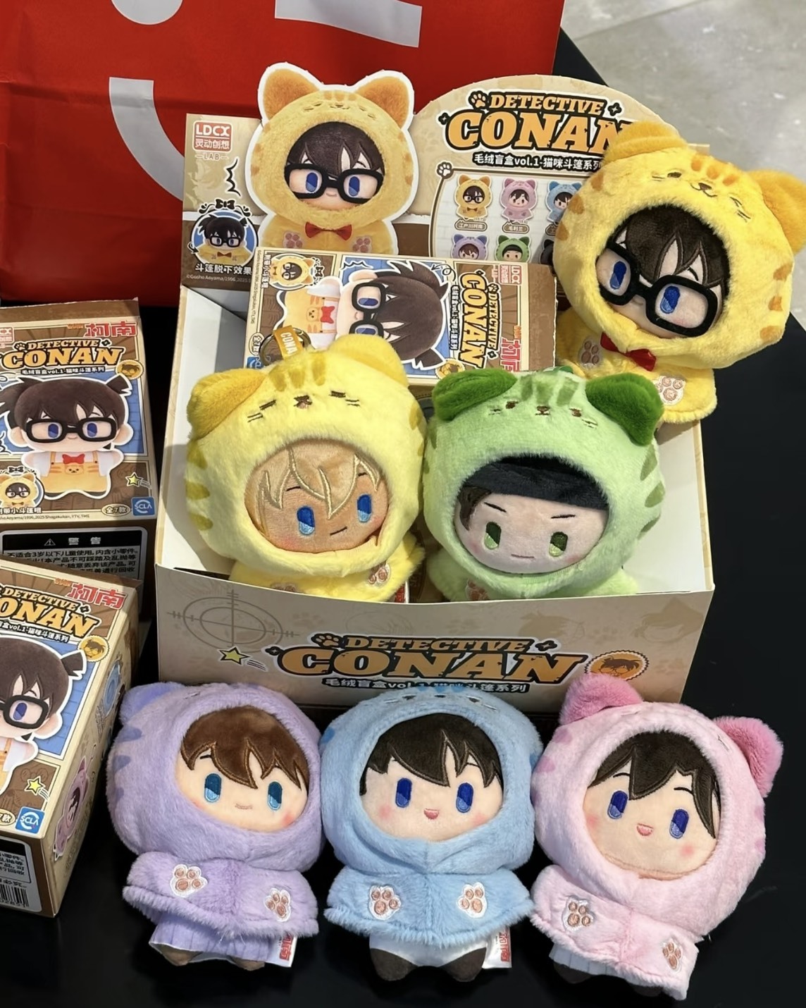 <預購>名偵探柯南 動物裝扮貓咪斗篷 毛絨盲盒 (整盒請下單一中盒)