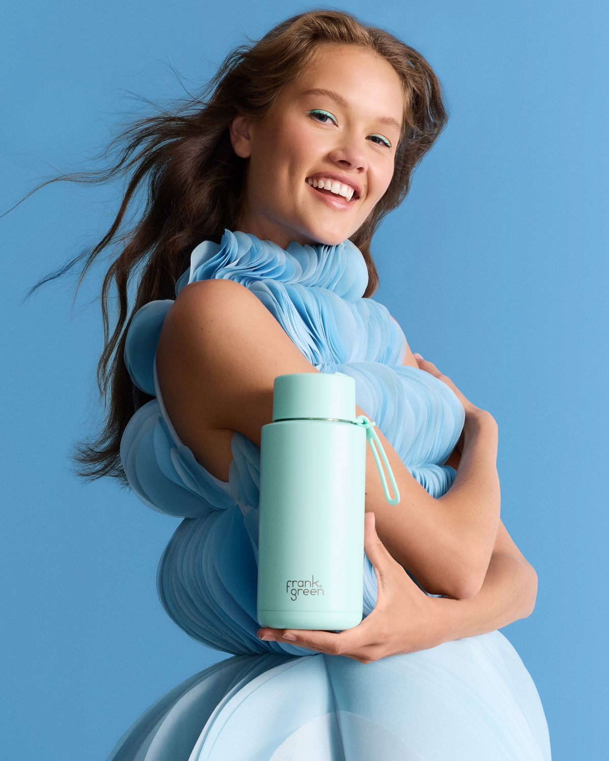 Peppermint Ceramic Reusable Bottle with Flip Straw Lid- 34oz / 1,000ml | FRANK GREEN