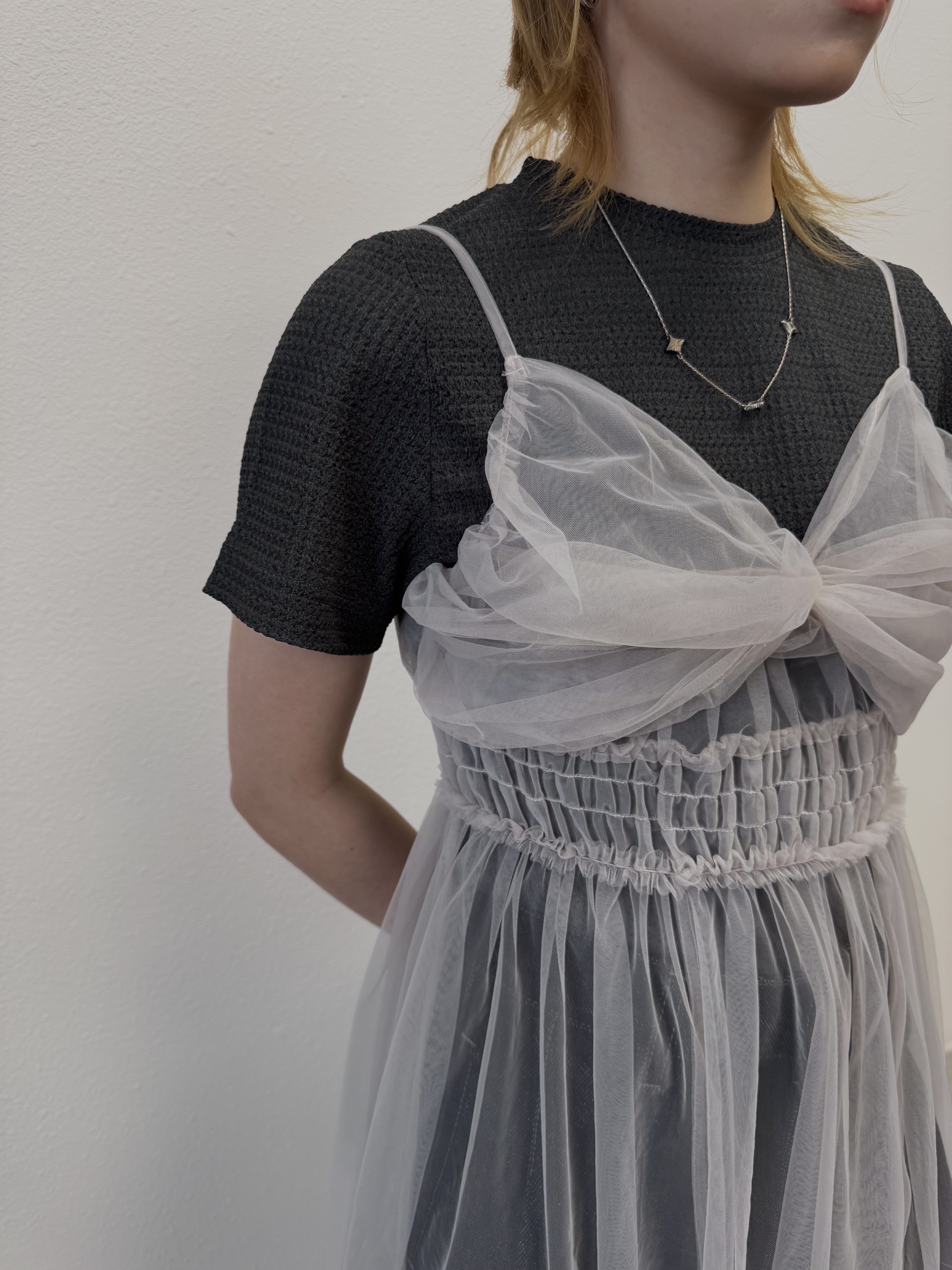 甜酷都可以 ～ 立體剪裁吊帶紗裙 - OP52605