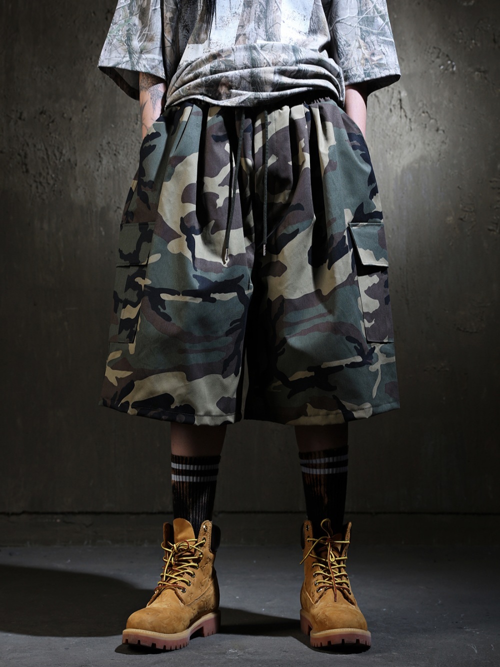 同色系迷彩氣球短褲