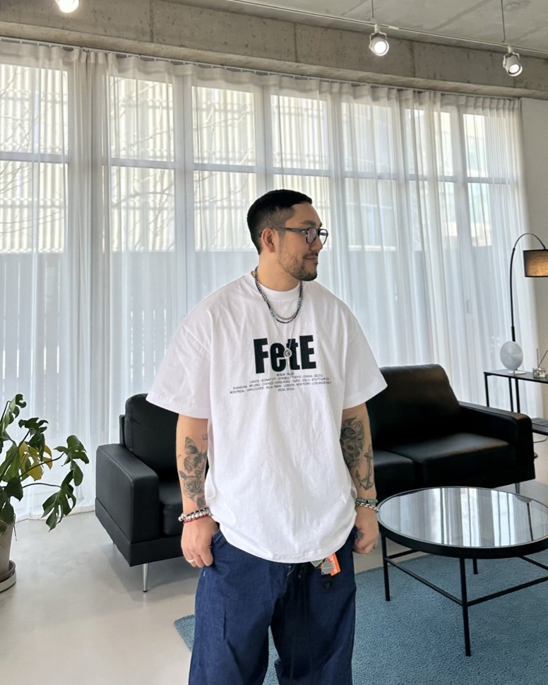 FETE 休閒短袖 T 卹