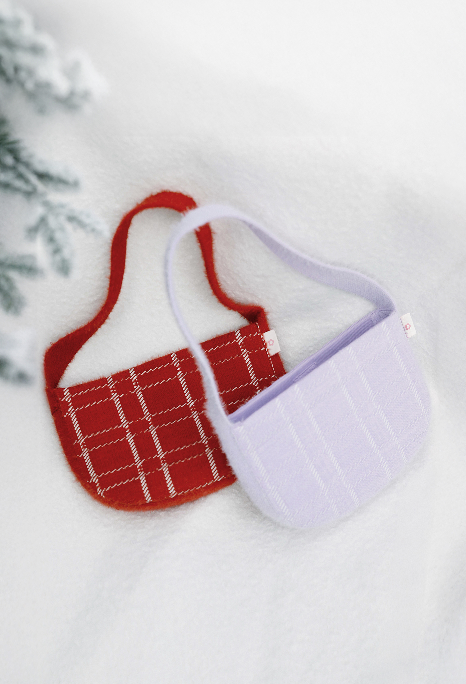 娃娃毛海腋下包 薰衣草