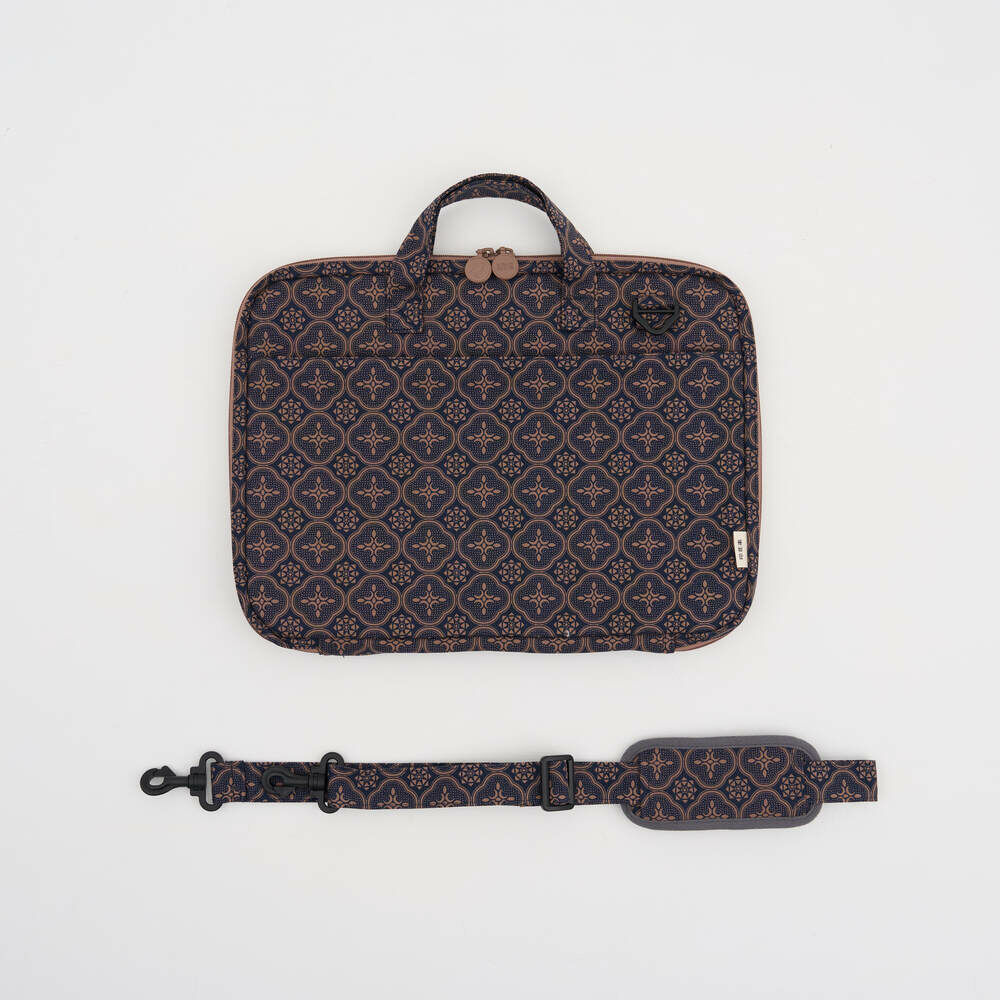 13インチ ノートPCケース（収納機能タイプ）／ガラス海棠／ミッドナイトブルーブラウン ※13・14インチ対応