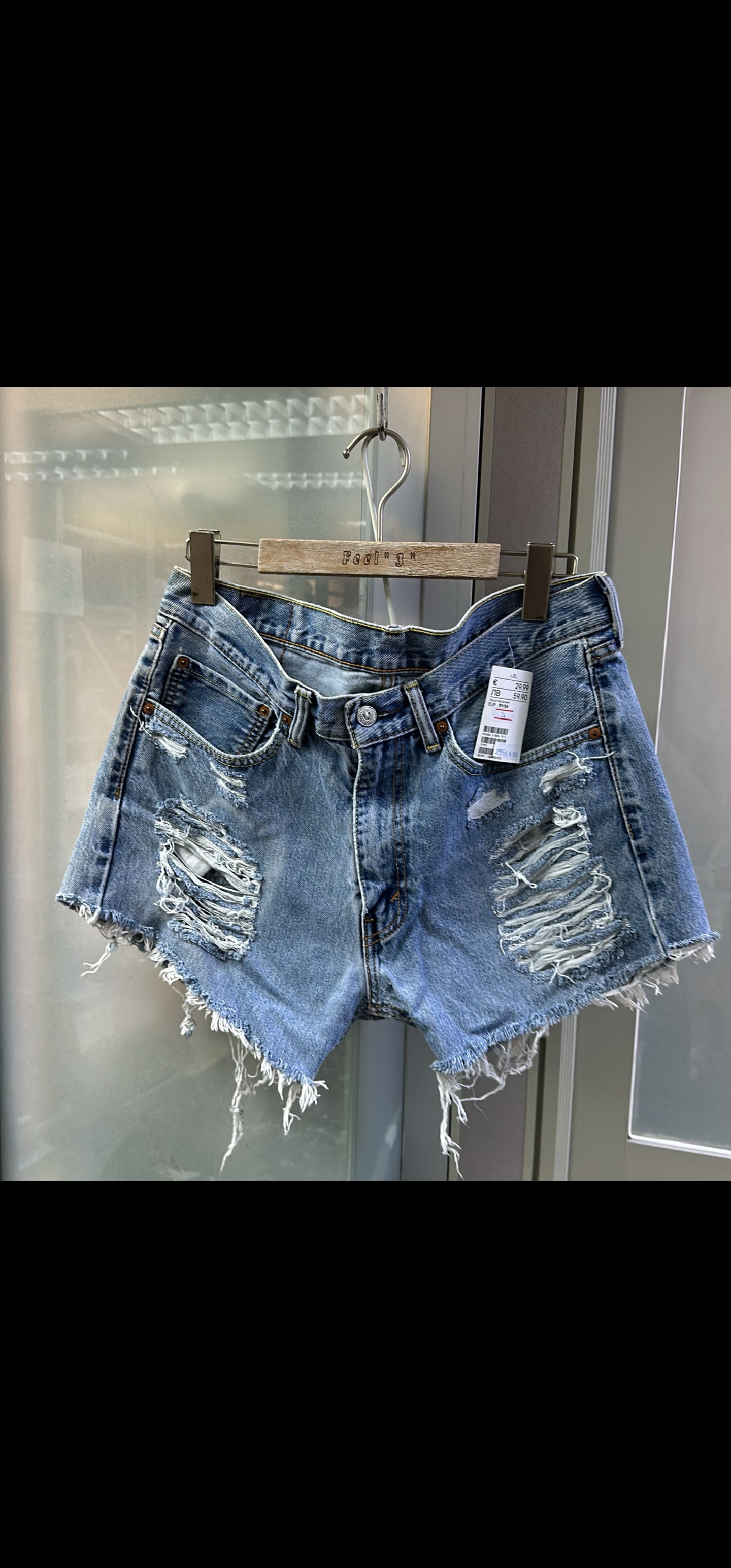 Cd2993**