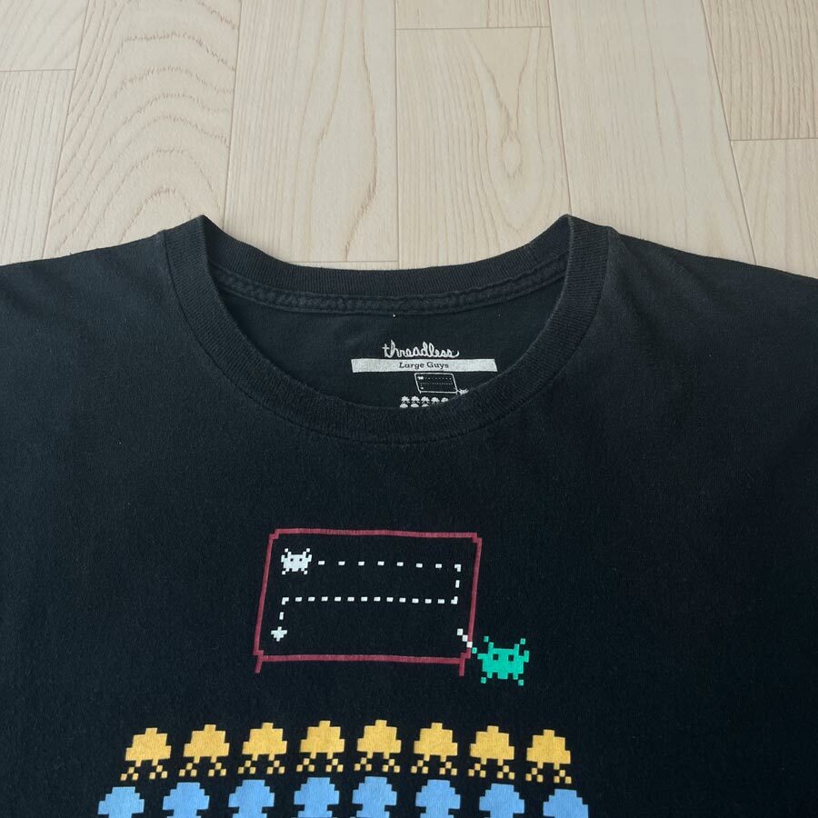 Threadless太空侵略者圖案黑色短袖上衣