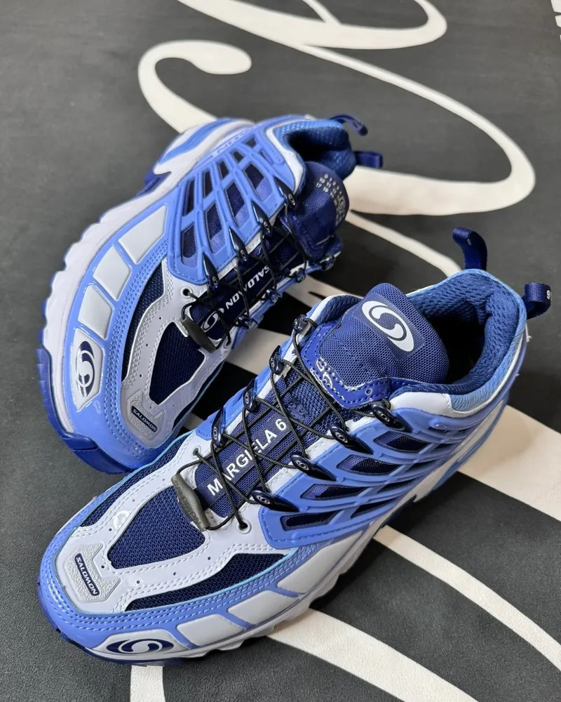 Salomon 登山鞋