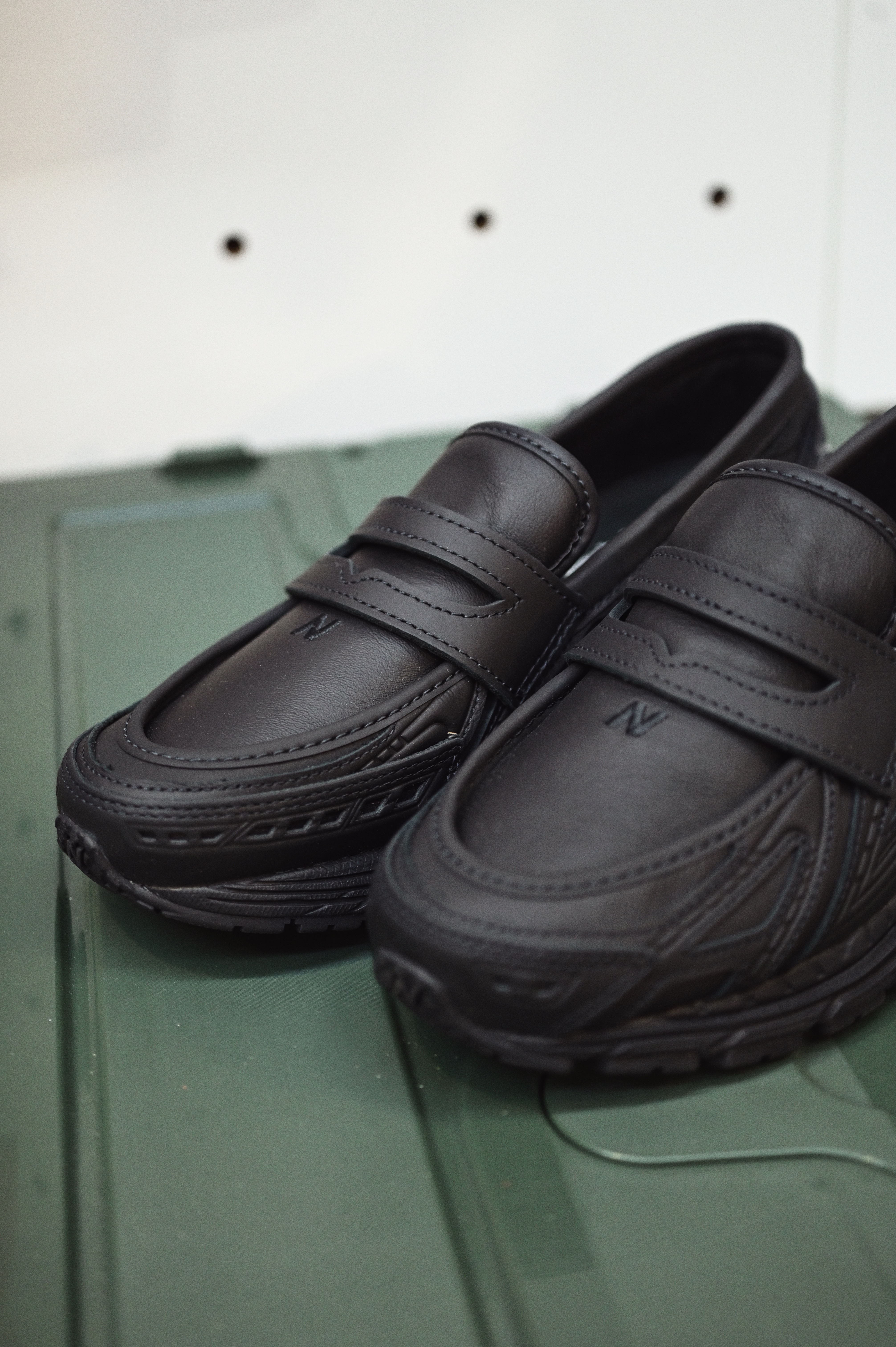 [預訂] New Balance Loafer Black U1906LBN