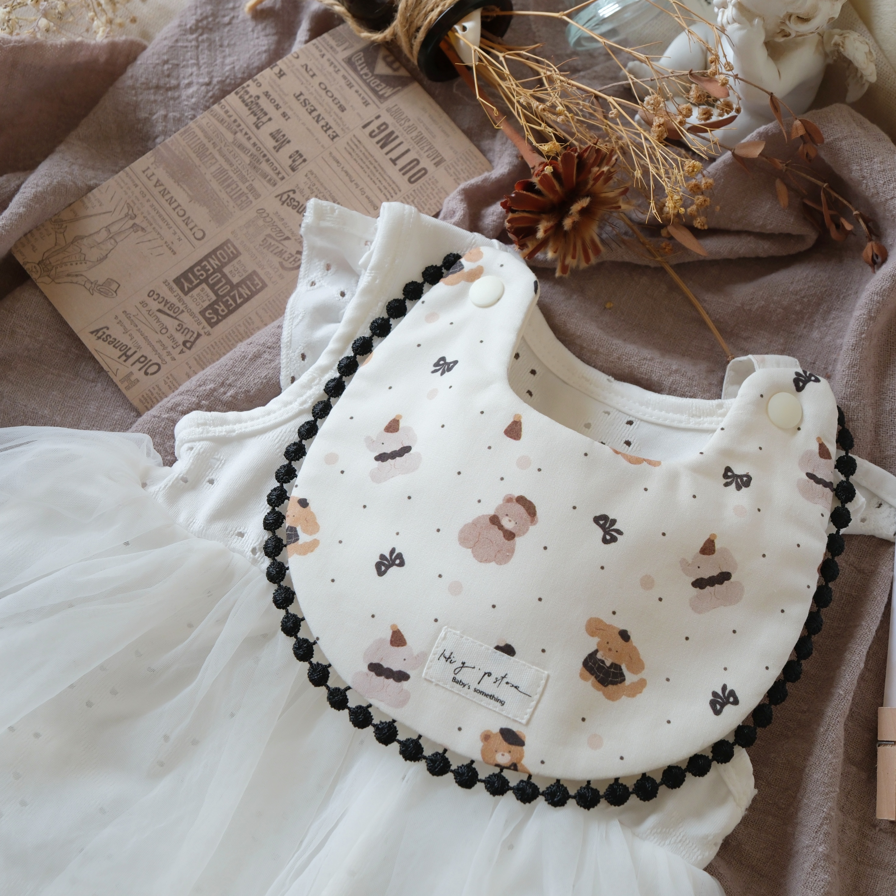 Hi Y.P store-手作圍兜-動物交響樂