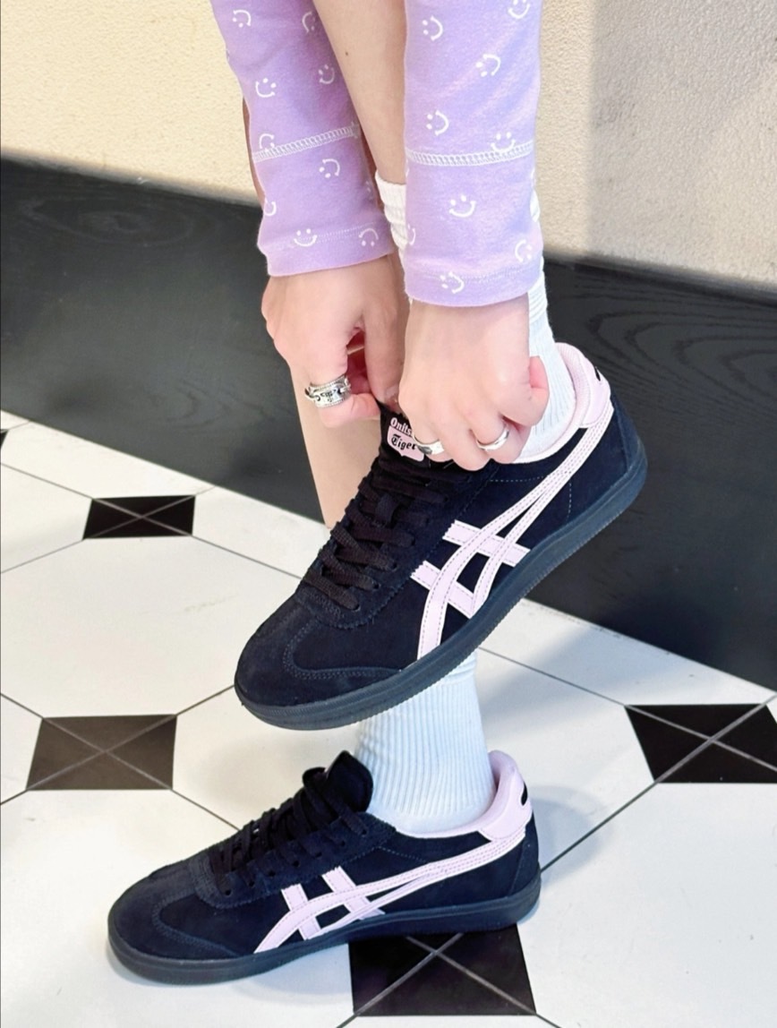 【預購】ONITSUKA TIGER 鬼塚虎 TOKUTEN 粉墨 1183C254001