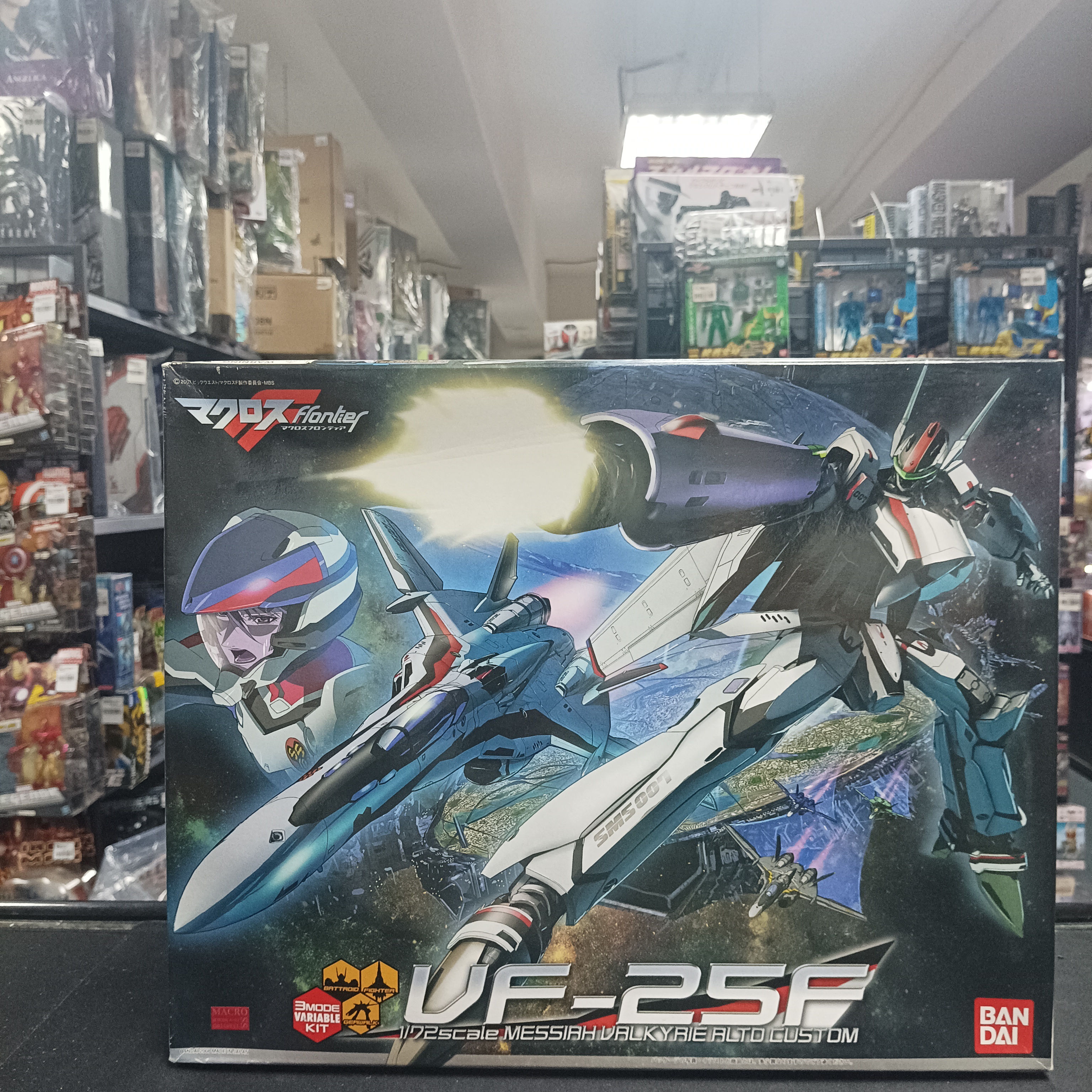 寄賣-Bandai 超時空要塞 早乙女 戰機 模型