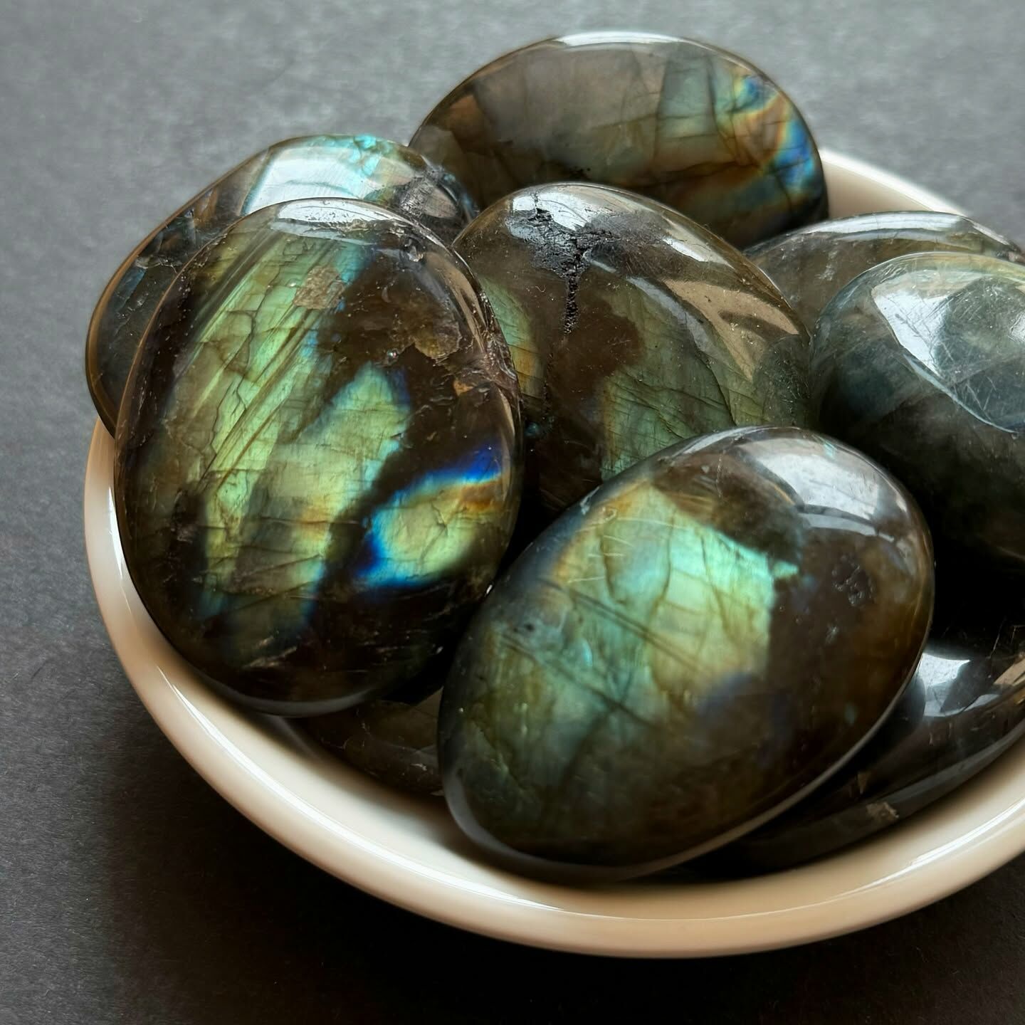 [原石] 拉長石 水晶把玩