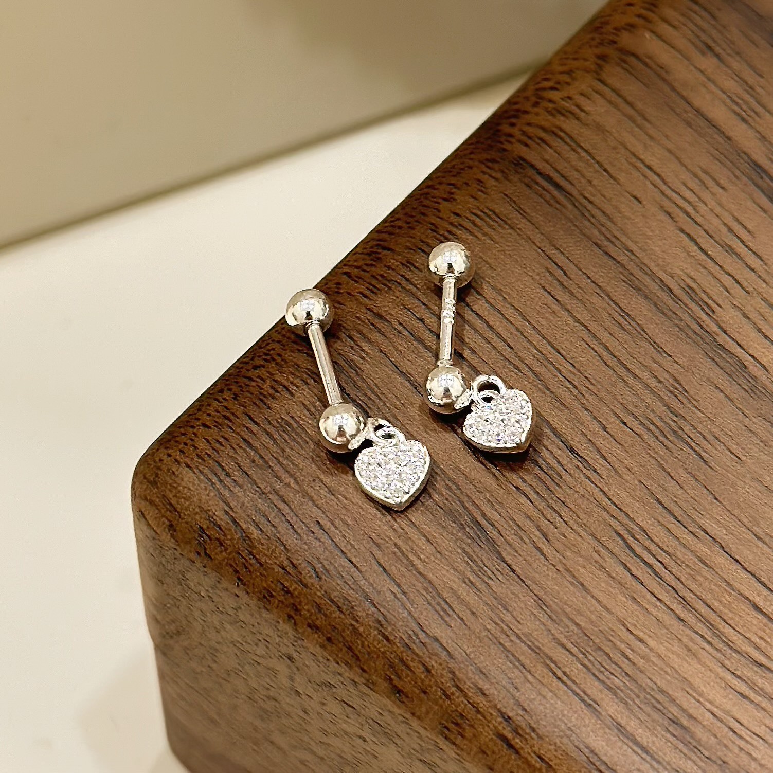 H18滿鑽愛心垂吊純銀鎖針