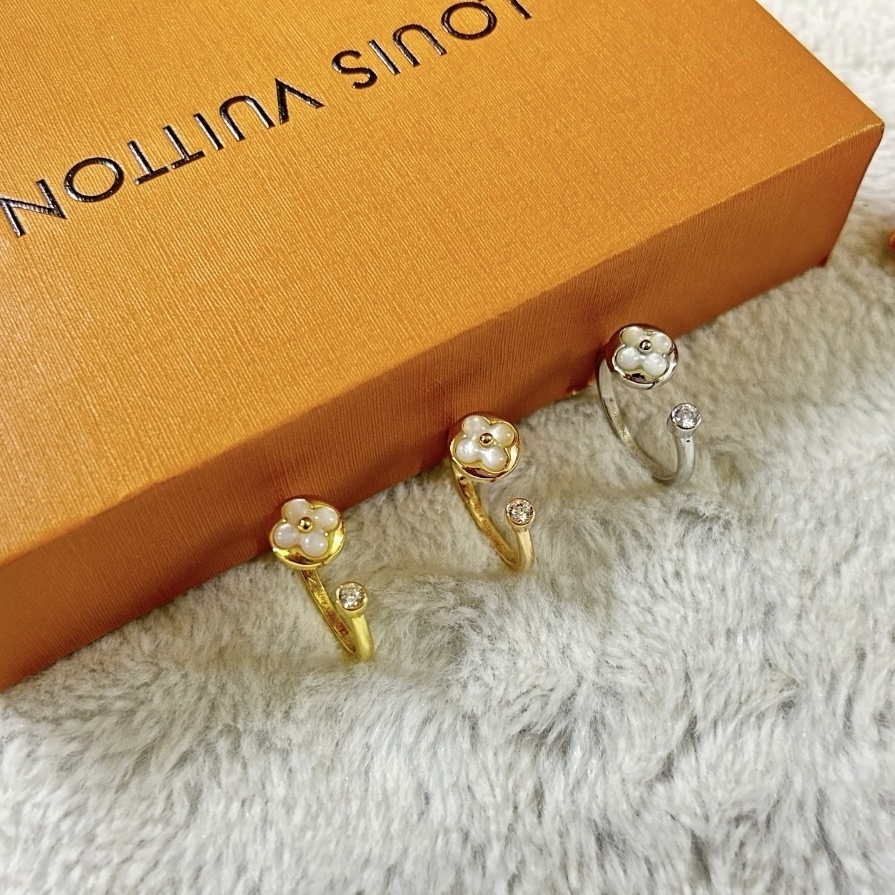 18k神仙夢幻圓白玉貝”小老花水鑽高奢定製戒