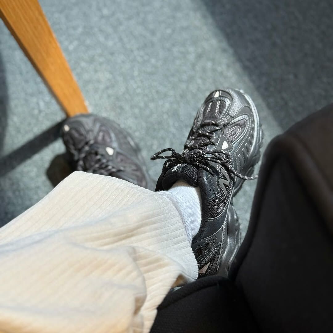 NEW BALANCE 703 NB 黑武士 全黑 反光 女鞋 WL703CB / 預購