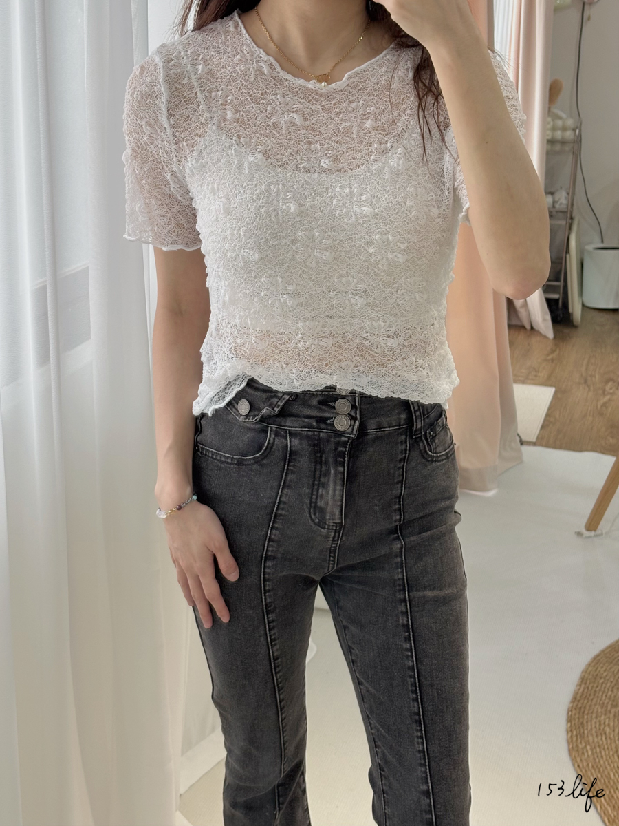 |現貨|雲朵肌理透膚短袖上衣(白)