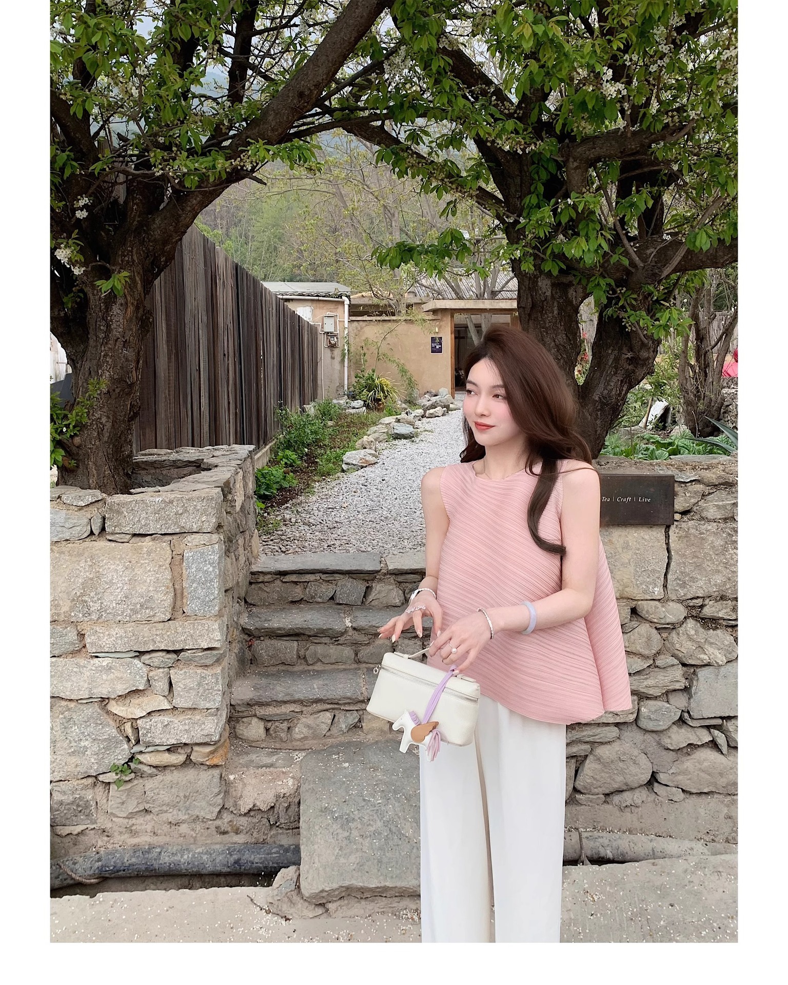 三宅,摺衣,皺褶衣