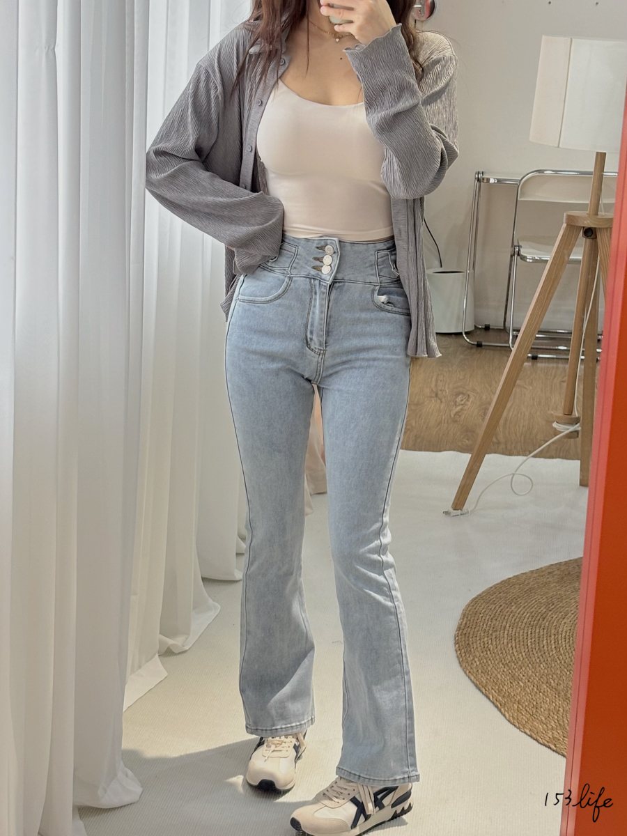 淺藍三釦後開衩喇叭褲(S-L)