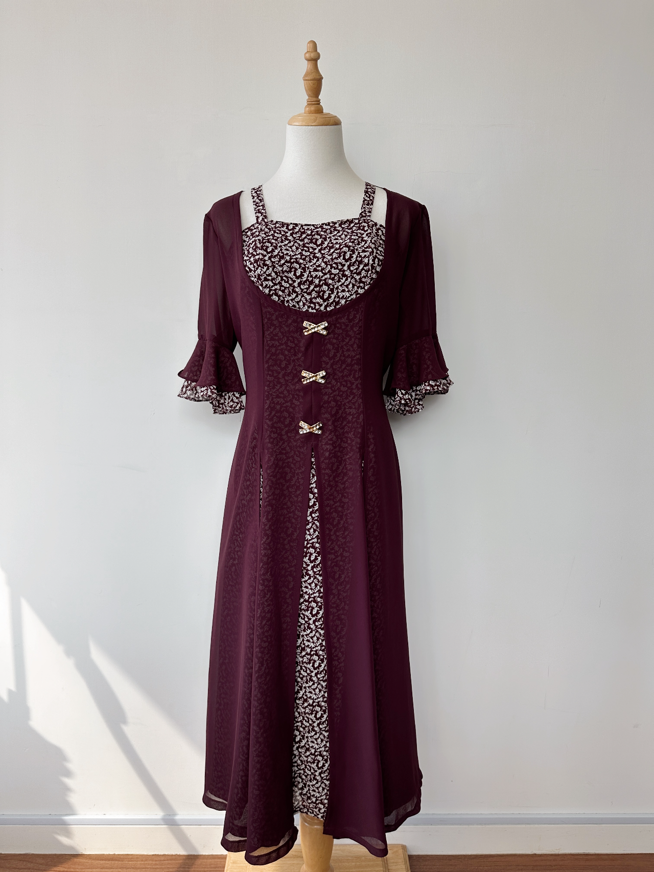 深紫紅小動物圖案假兩件連身裙