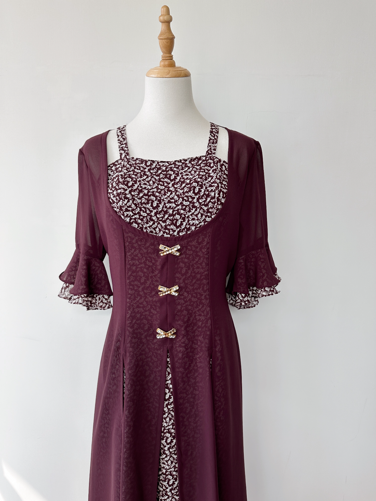 深紫紅小動物圖案假兩件連身裙