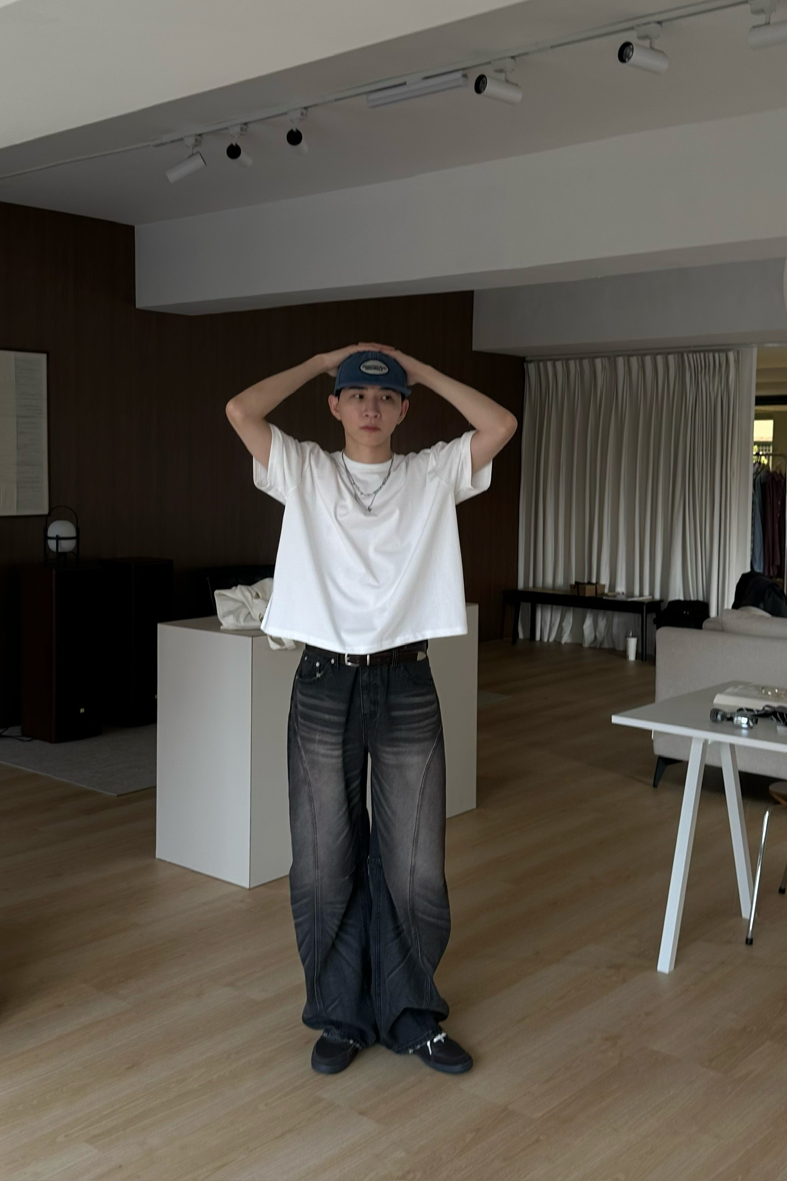 clean fit 短版質感素面T shirt