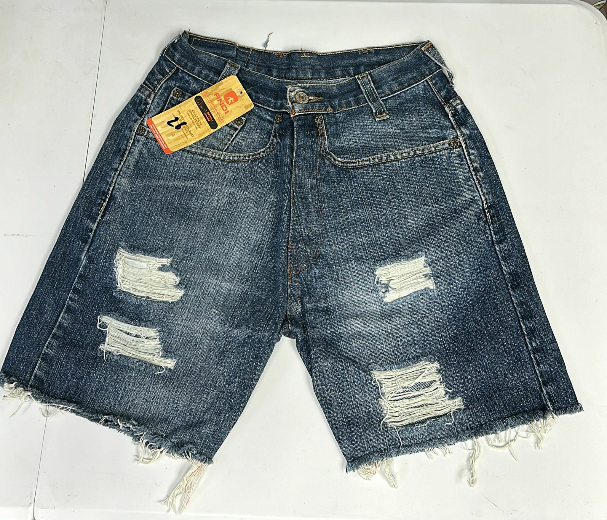 Cd3057**