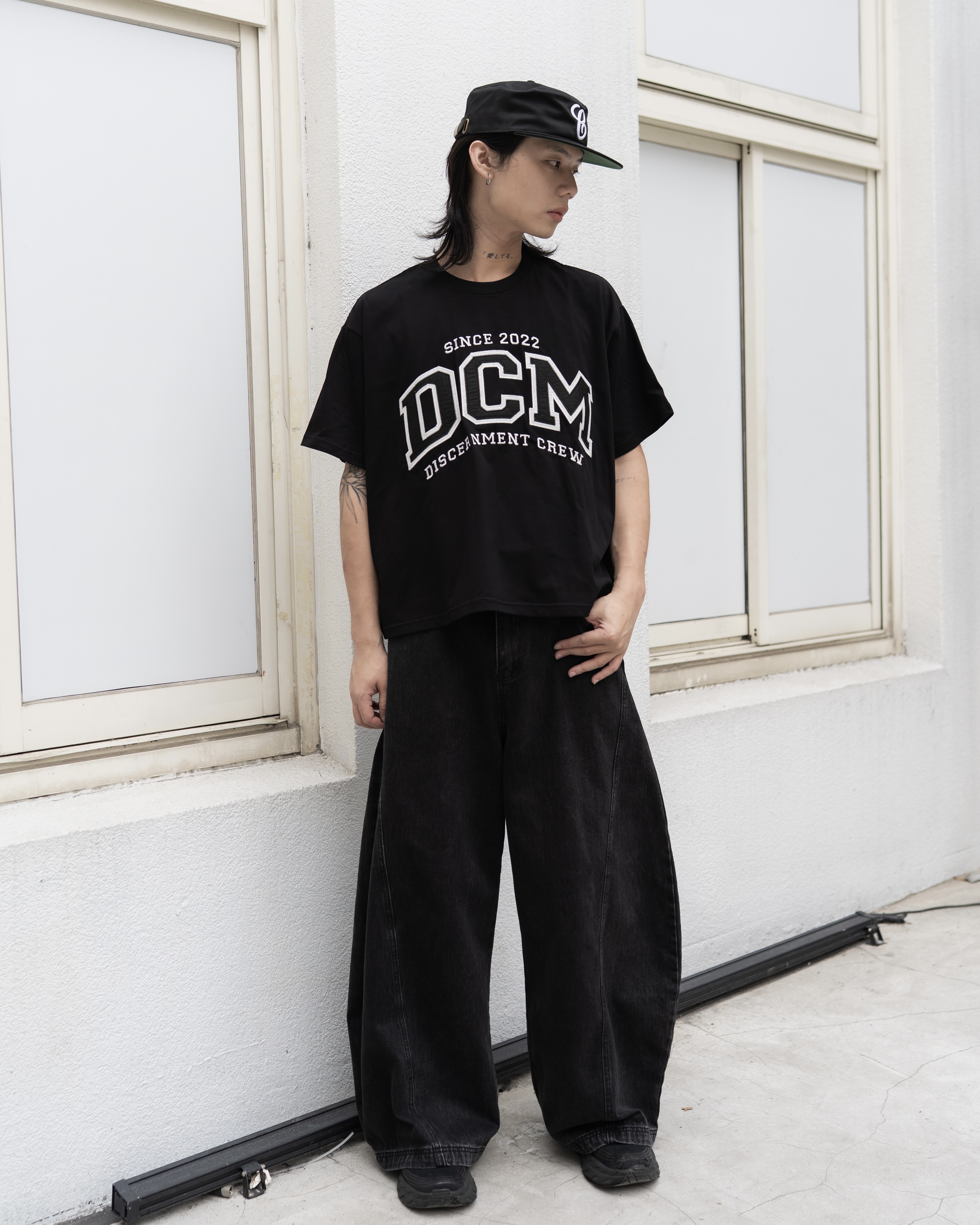 DISCERNMENT DCM 刺繡 貼布繡 BOXY 短寬版型 短袖 短T DCM-M27