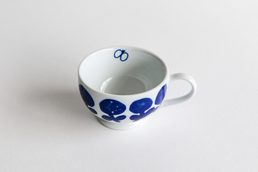 PASS THE BATON-mina perhonen 高台早餐杯/藍花/盈盈花系列