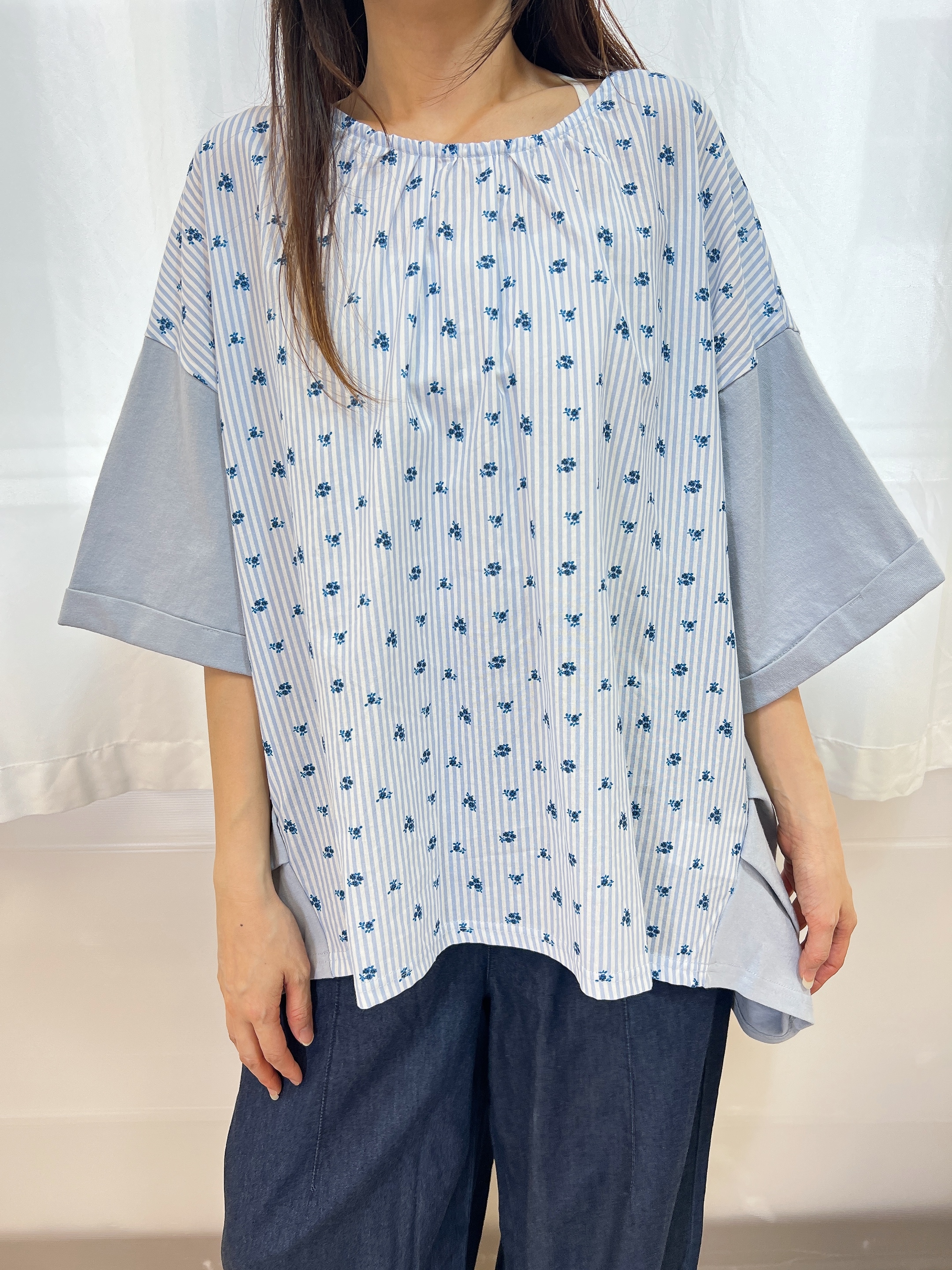 LN 條紋 小花圖案TOP