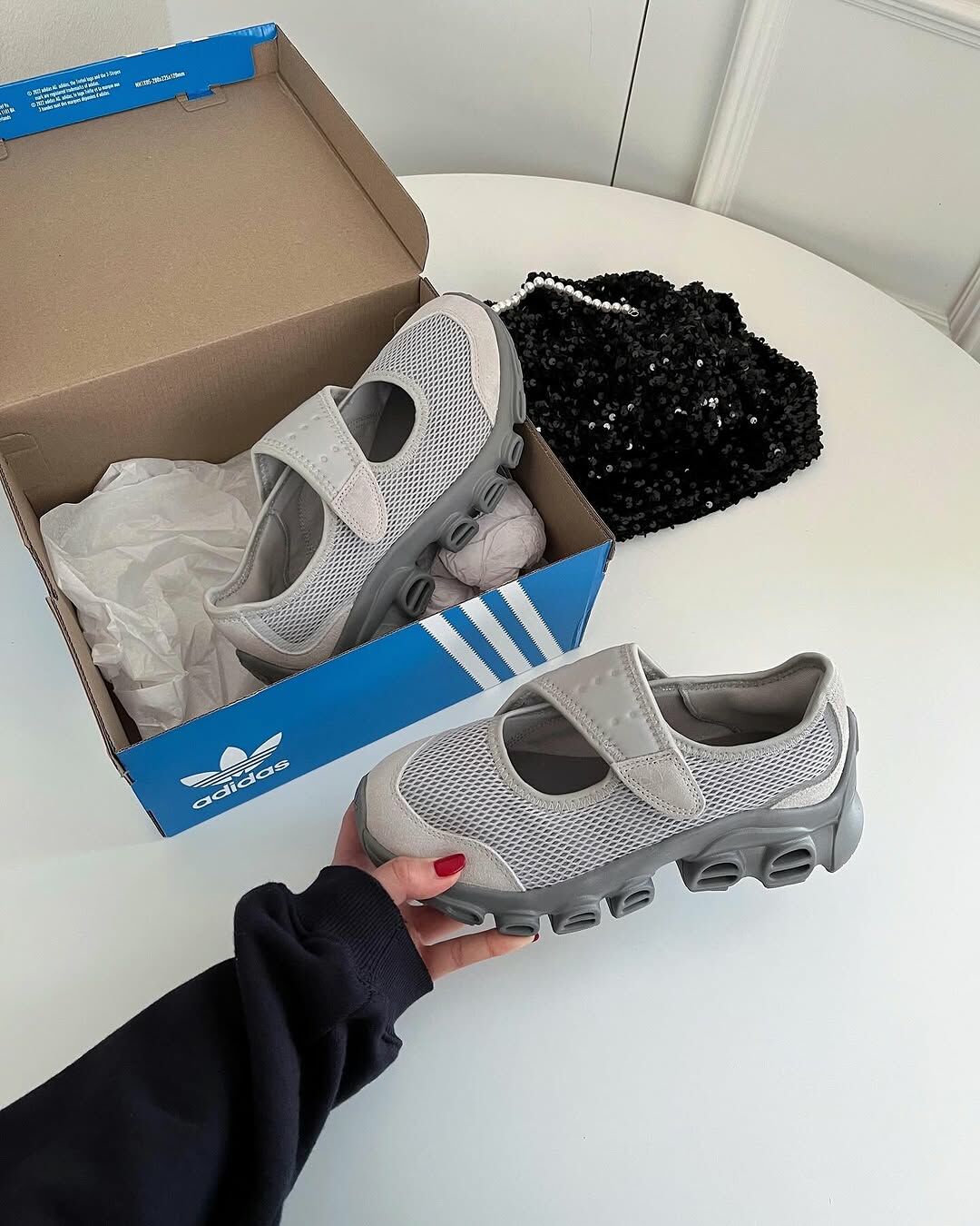 ADIDAS ADIFOM MEGAJANE 灰色 米灰 運動涼鞋 瑪莉珍 瑪麗珍 女鞋 JH7556 / 調貨