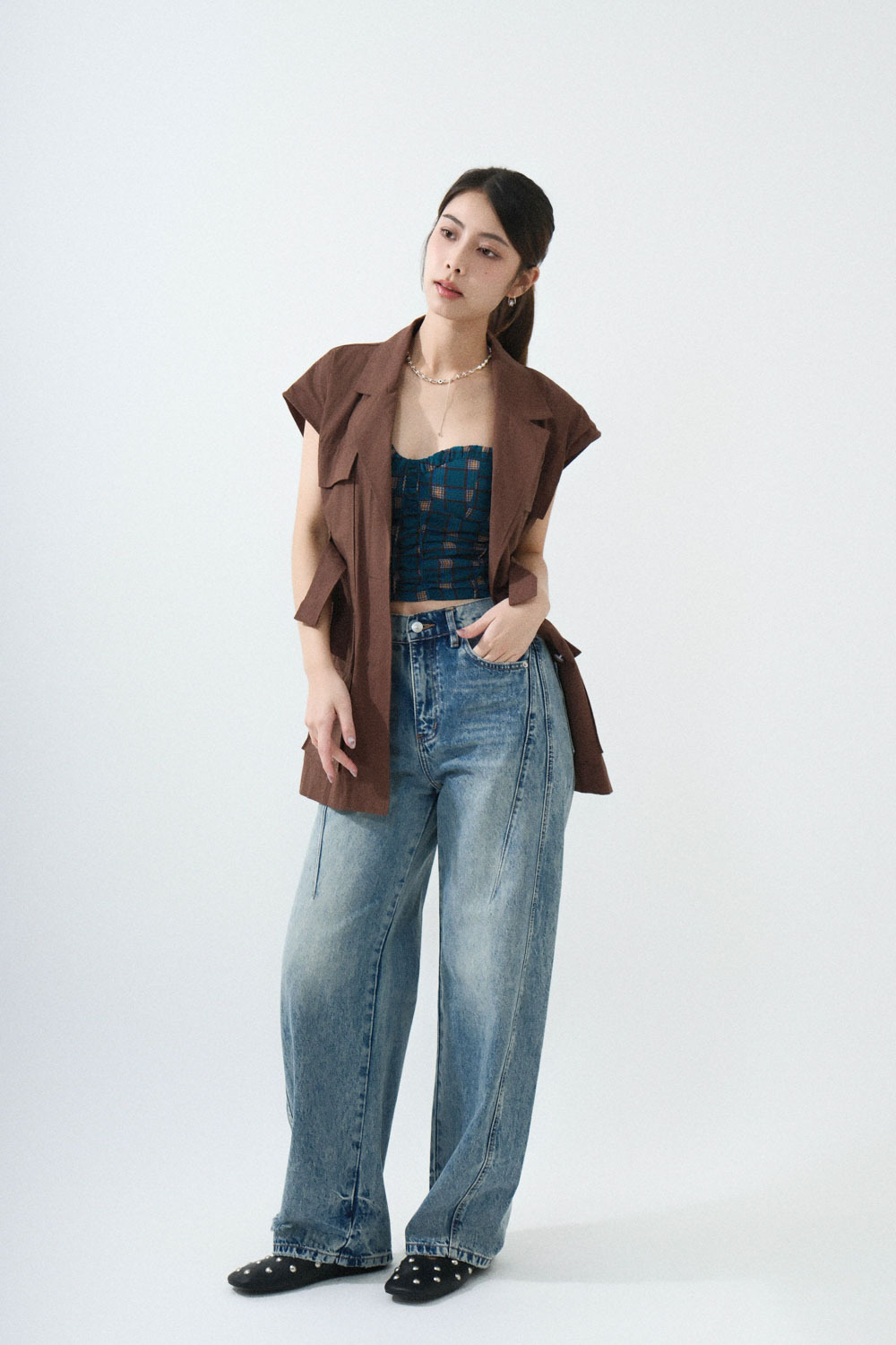 SS25_0102（外套＋上衣＋牛仔褲）