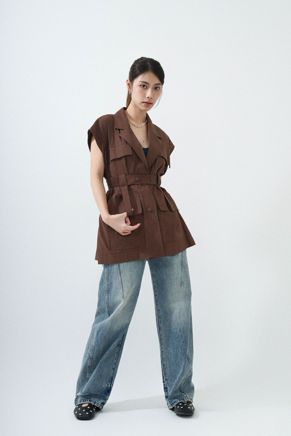 SS25_0102（外套＋上衣＋牛仔褲）