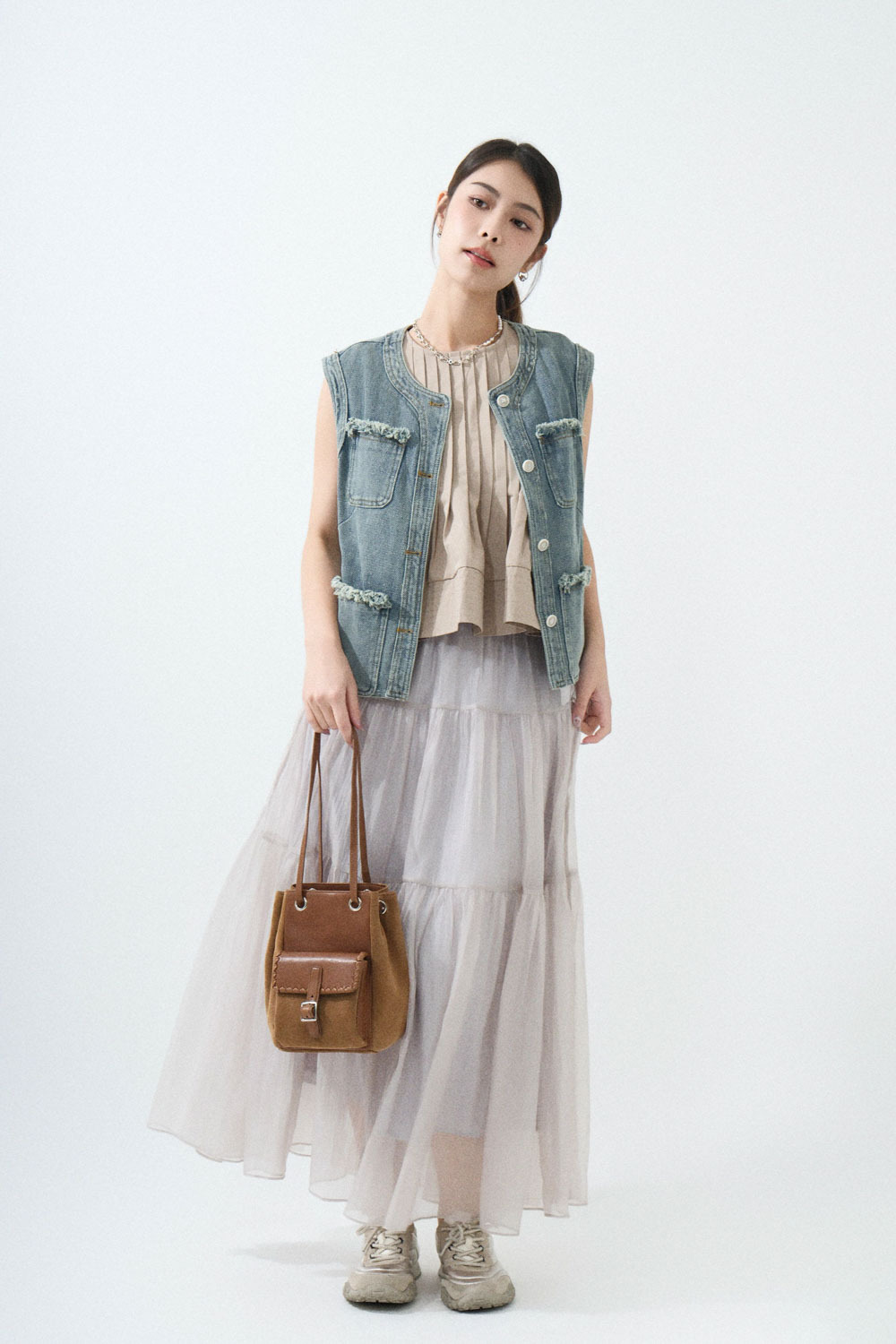 SS25_0104（背心外套＋上衣＋半截裙）