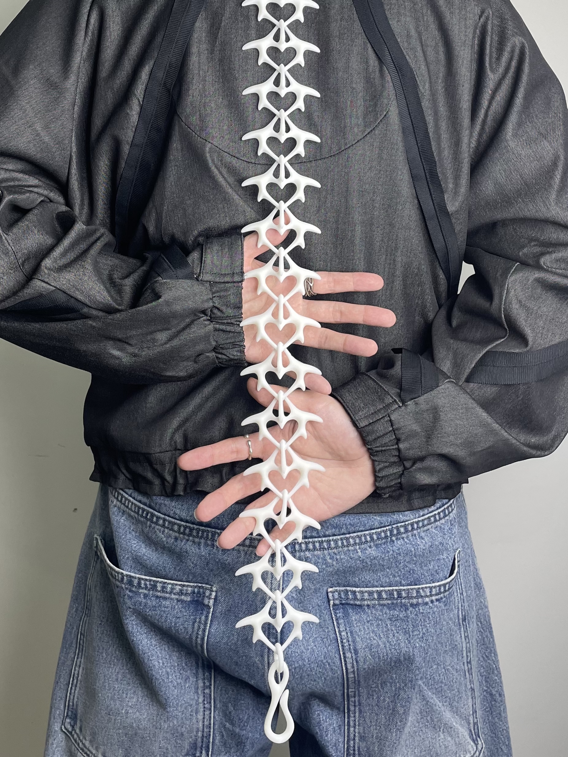 Y-KIND SPINE-HEART 愛心蛇骨褲鏈