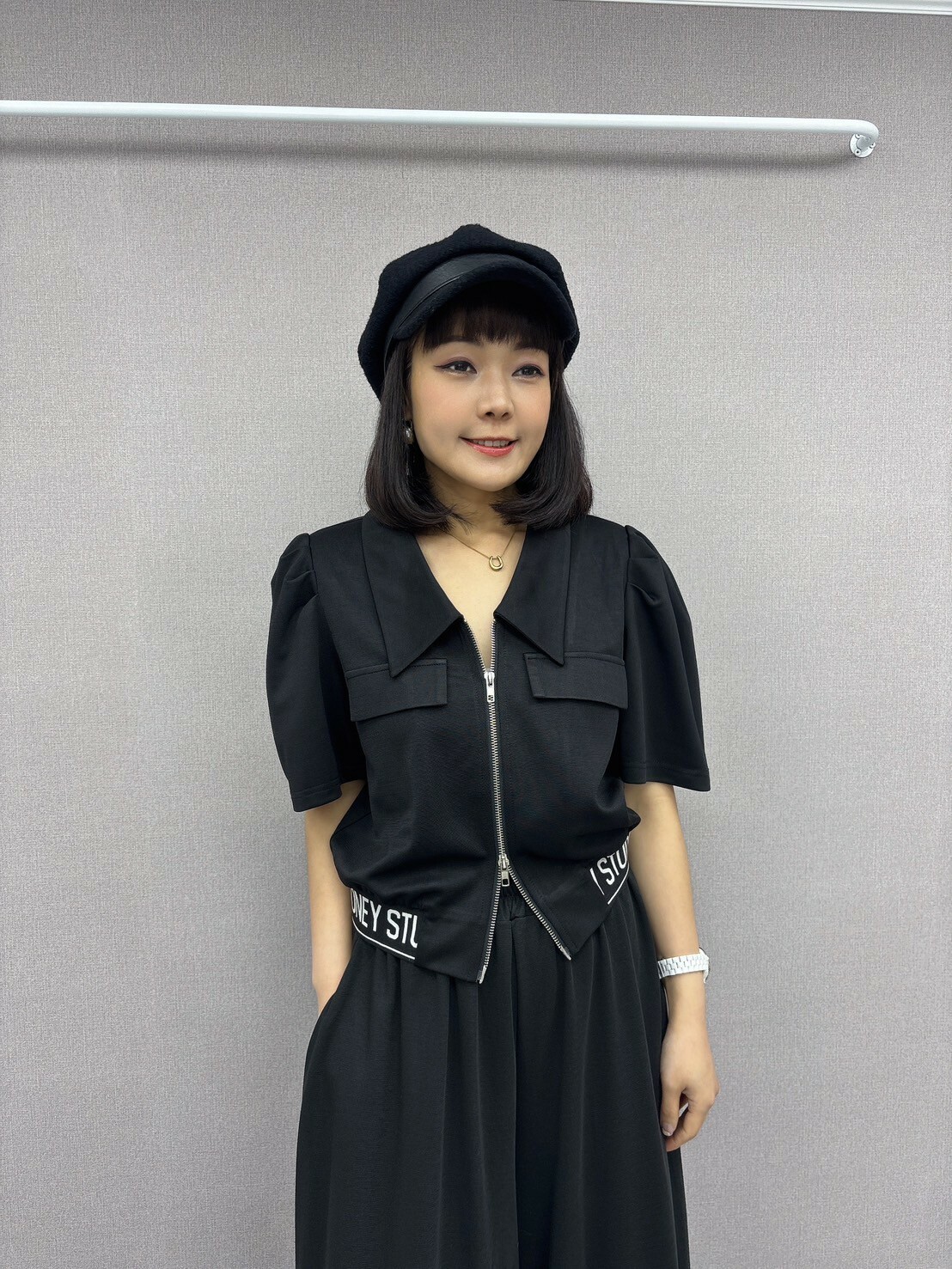 甜酷風短版外套