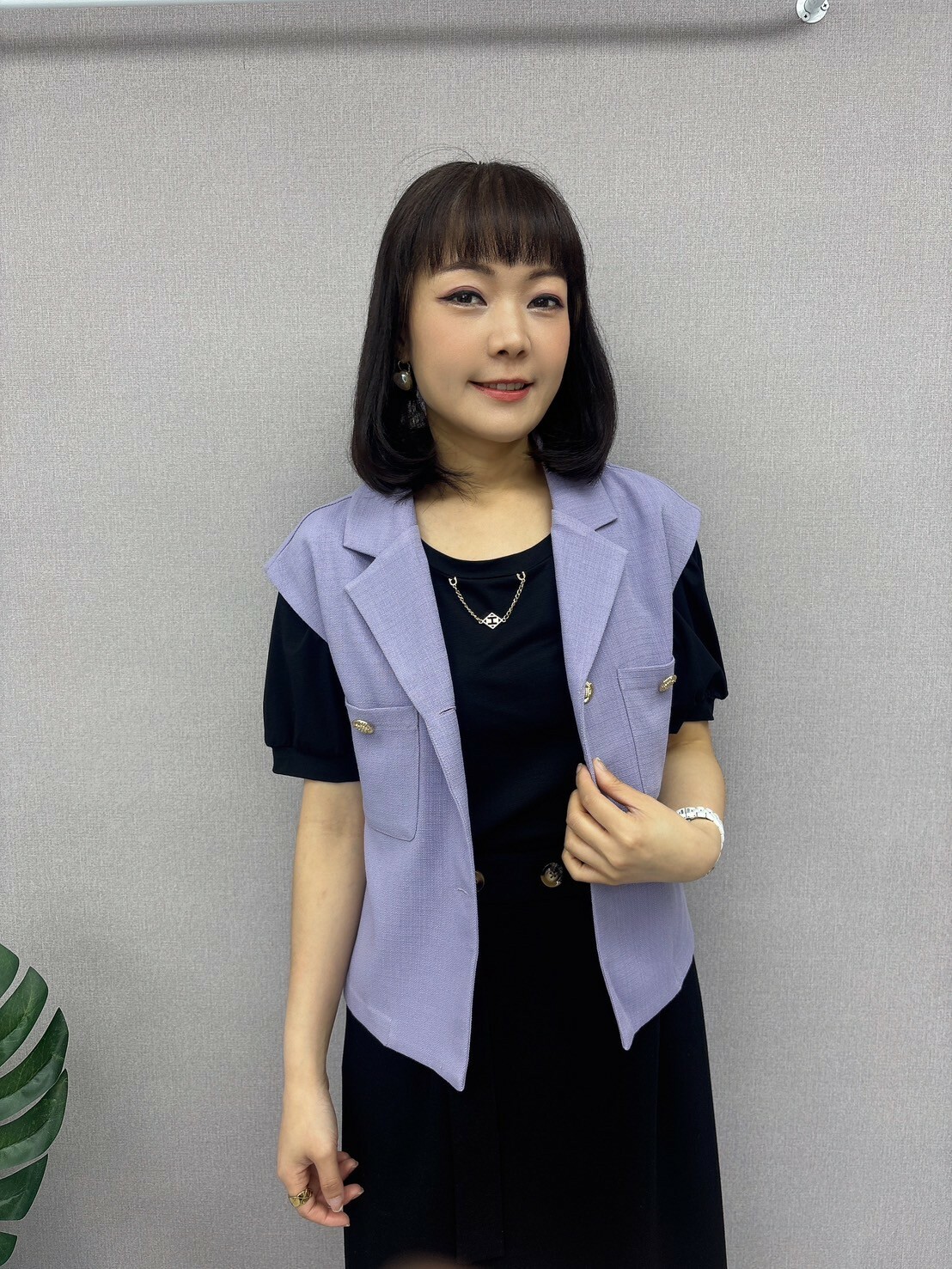 香風感金釦背心