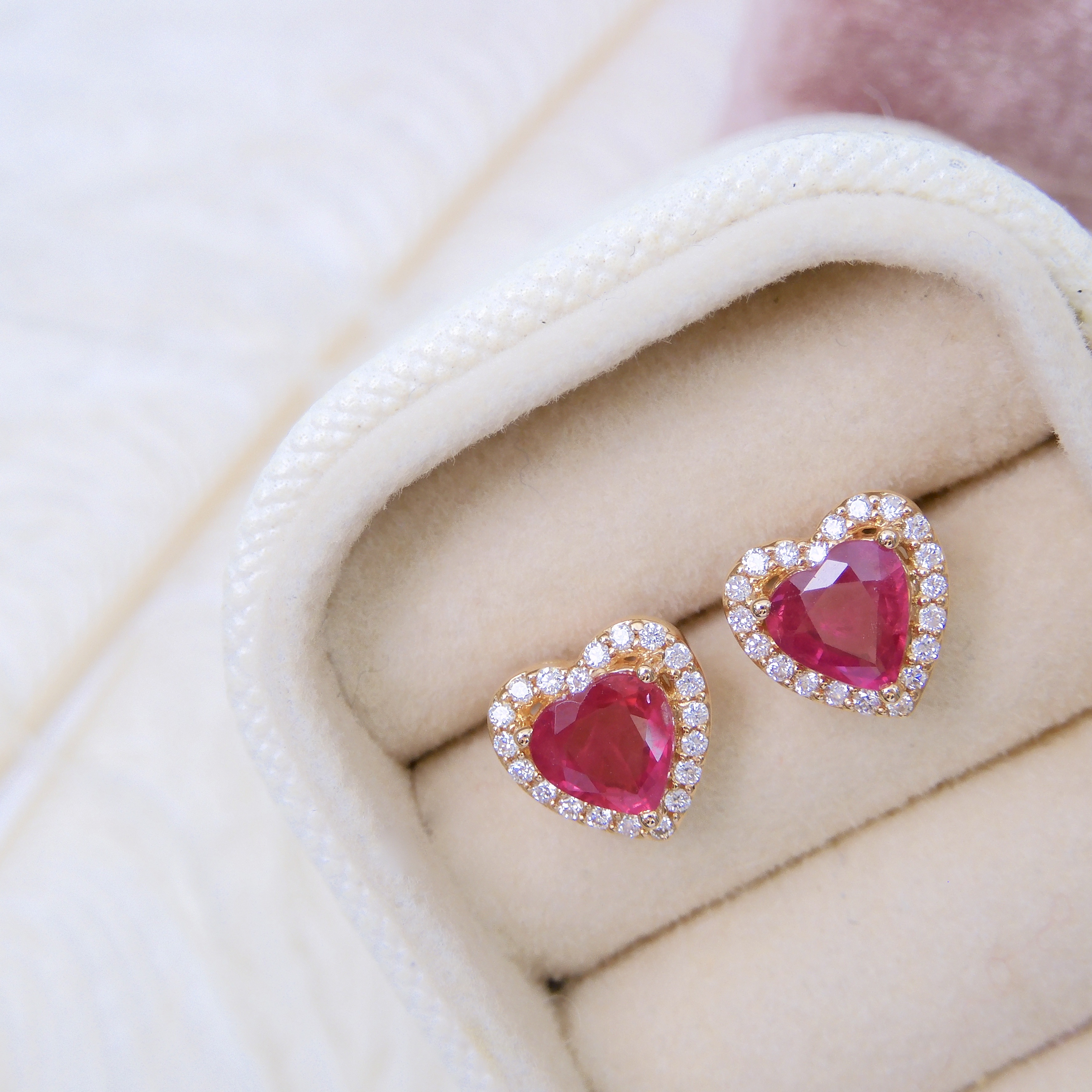 18K金 1.17ct 紅寶石耳釘 (配國際證書)