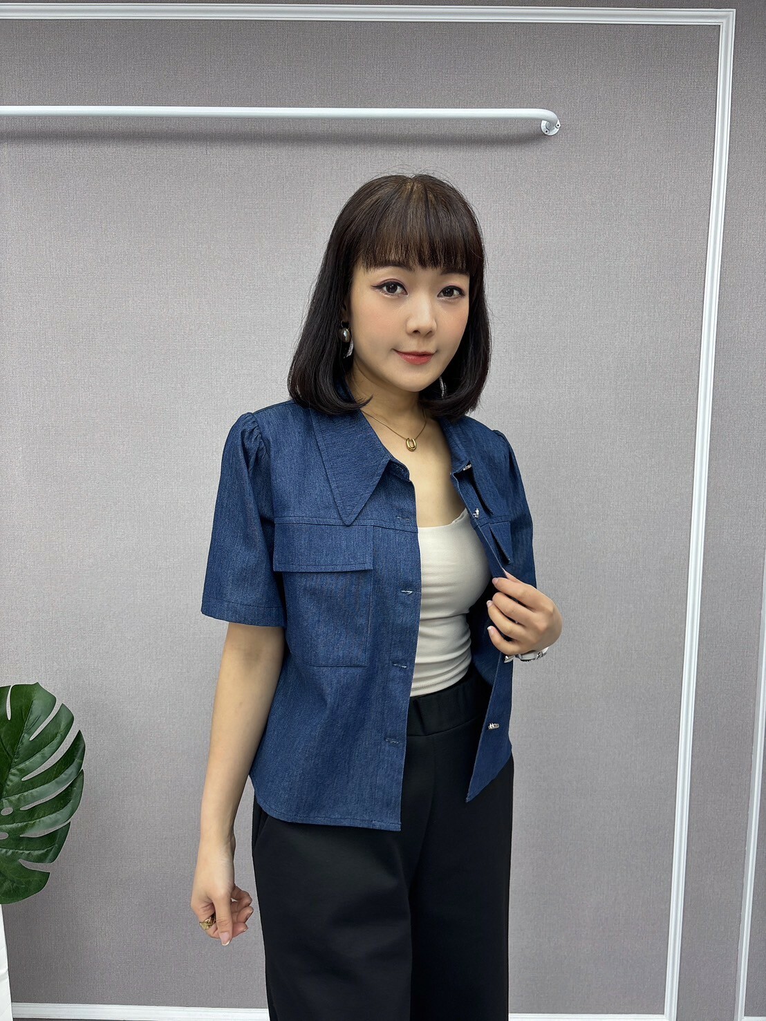 貼袋短版牛仔外套