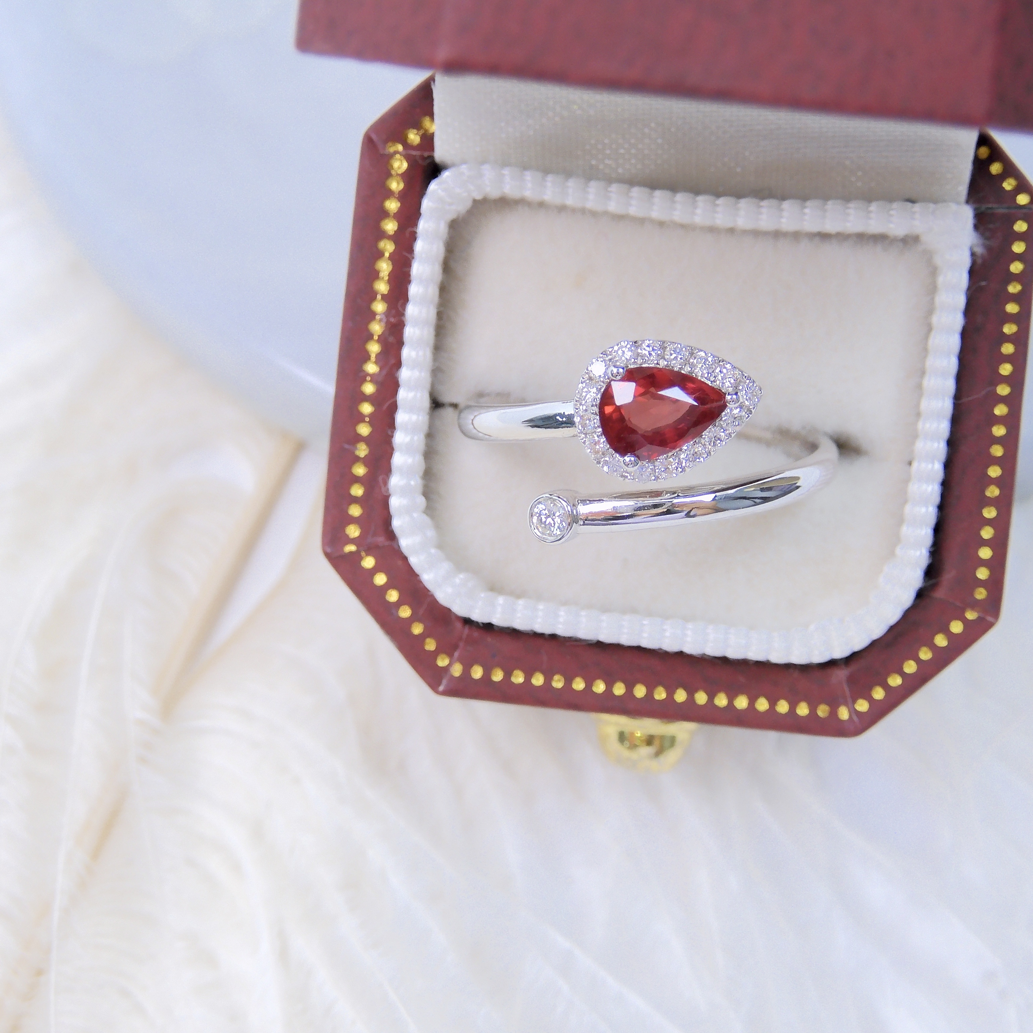 18K金 0.53ct 紅寶石戒指