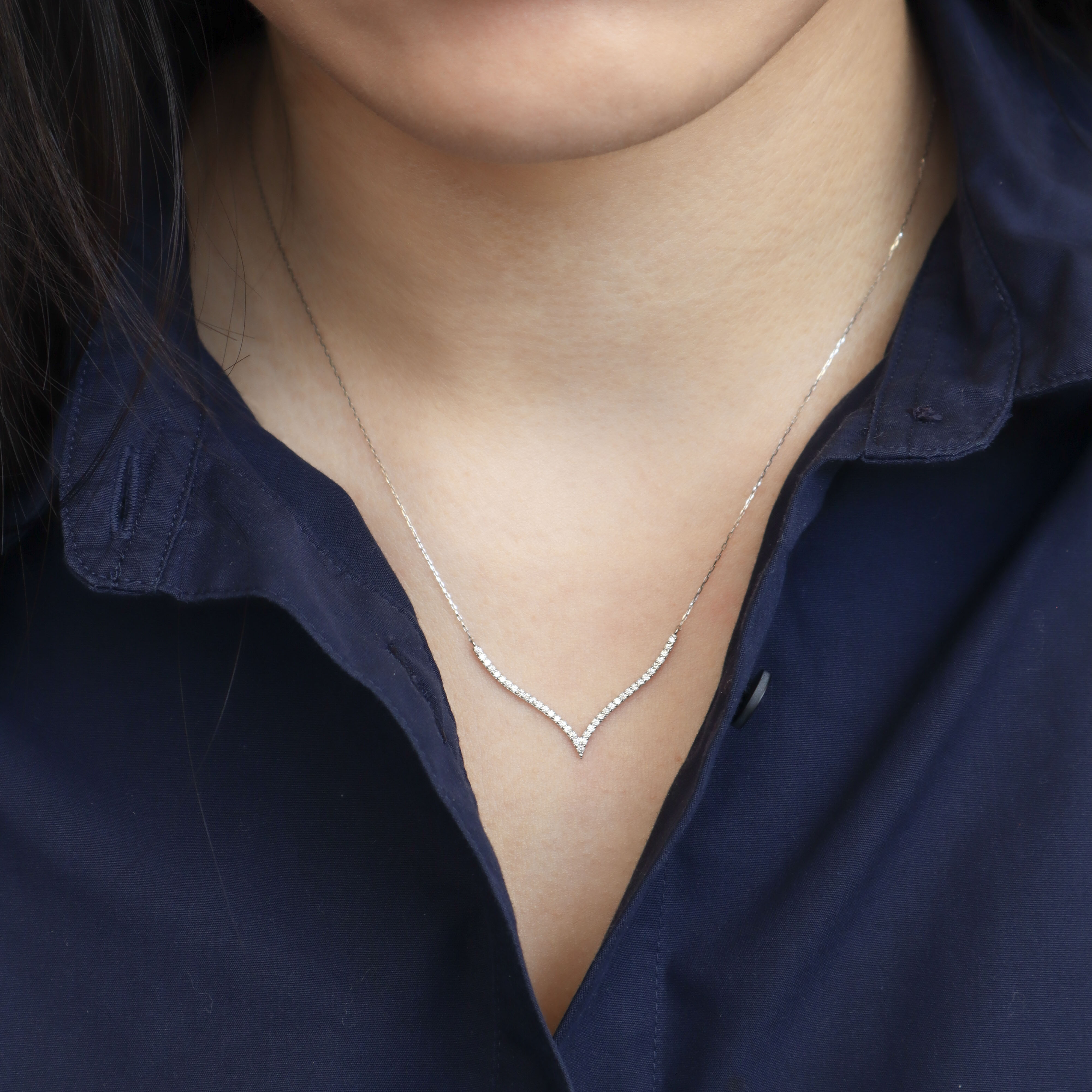 鉑金/鹿角V型真鑽項鍊