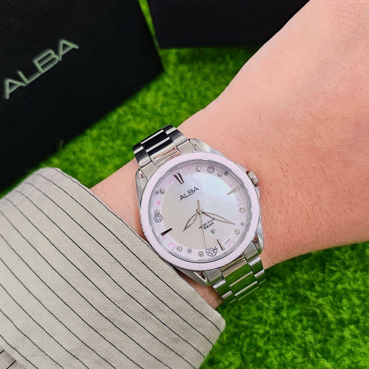 【ALBA 雅柏】典雅粉璀璨蝶貝女錶VJ22-X435P 33mm 現代鐘錶